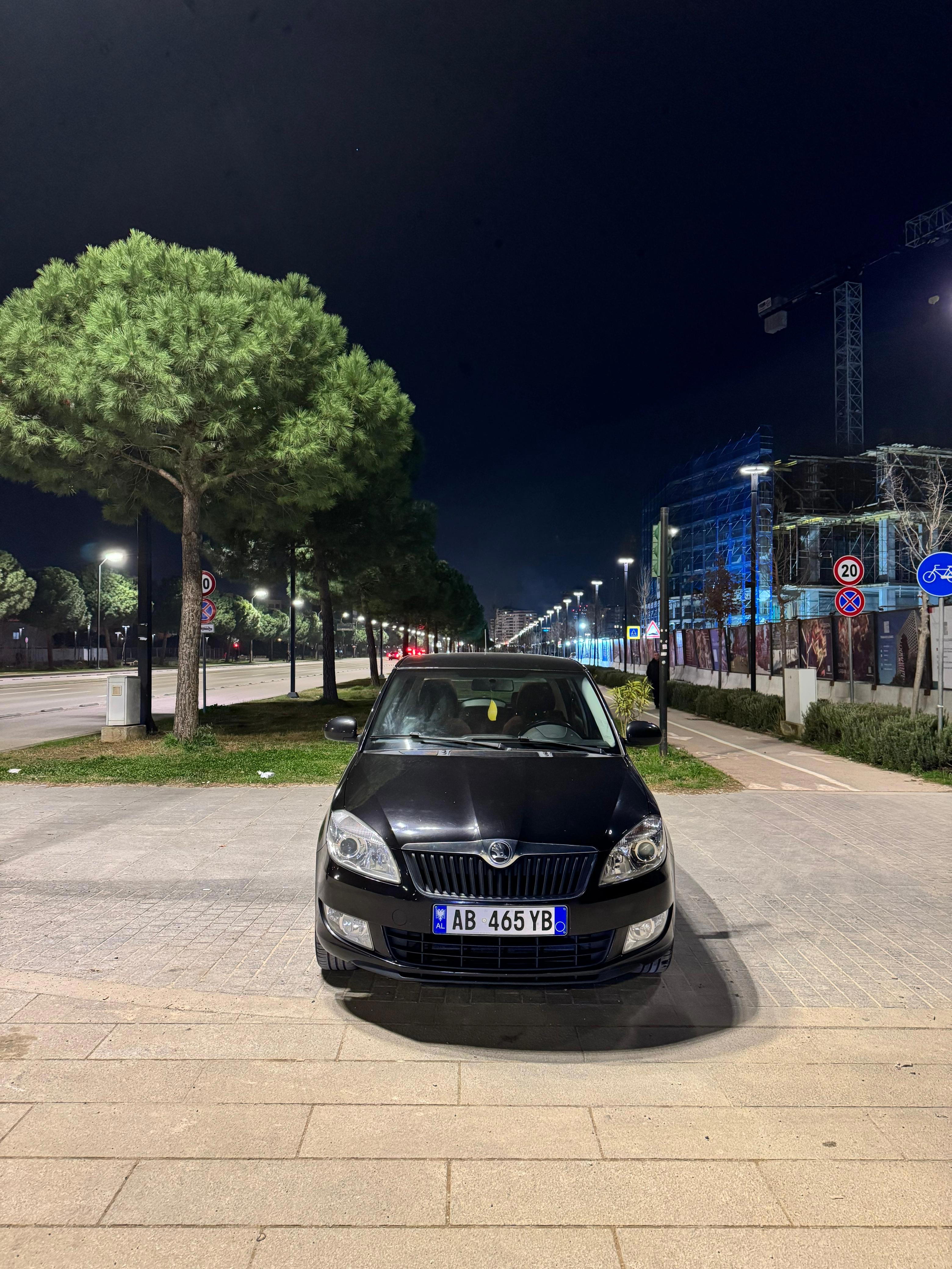 Skoda Fabia - main photo