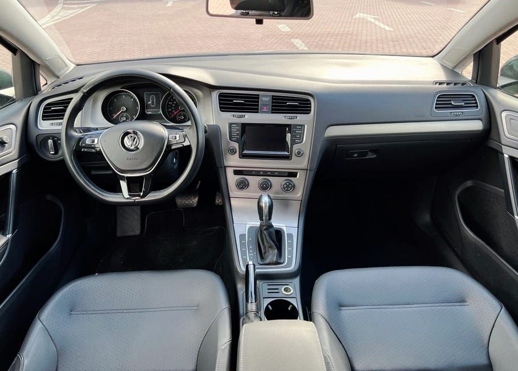 Volkswagen Golf - photo 4