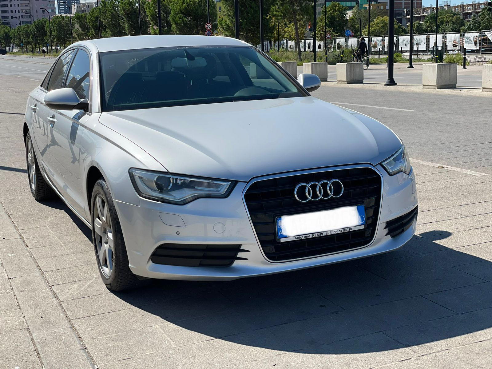 Audi A6 RentX Albania
