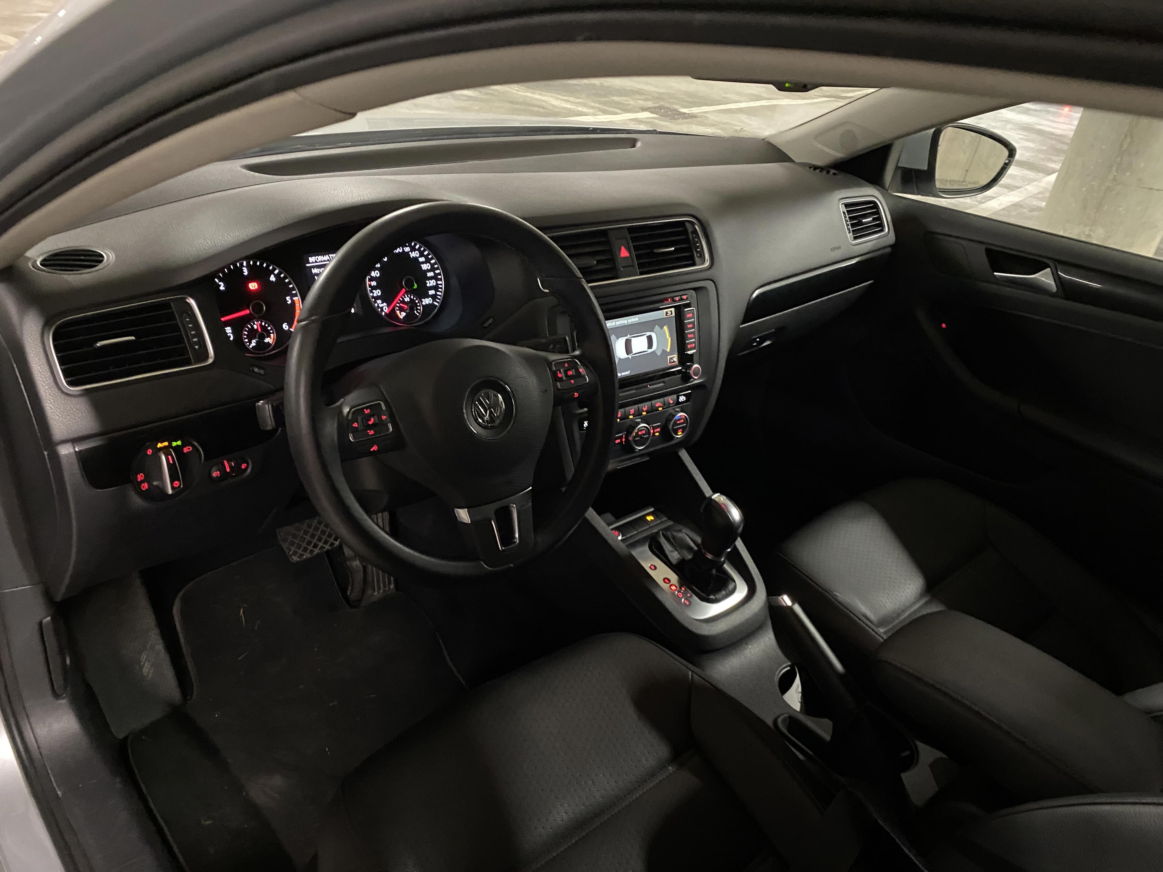 Volkswagen Jetta - photo 3