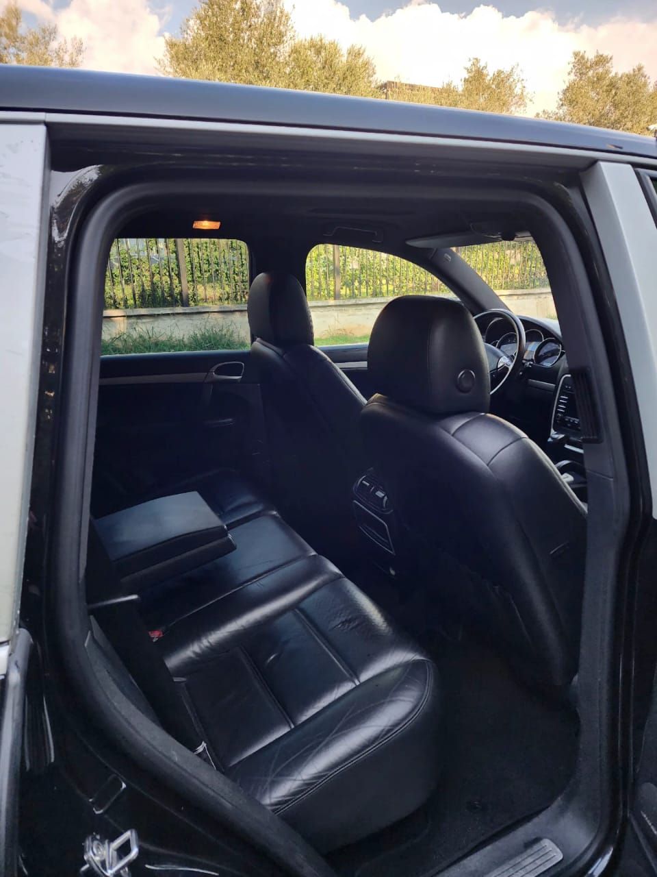 Porsche Cayenne - photo 4