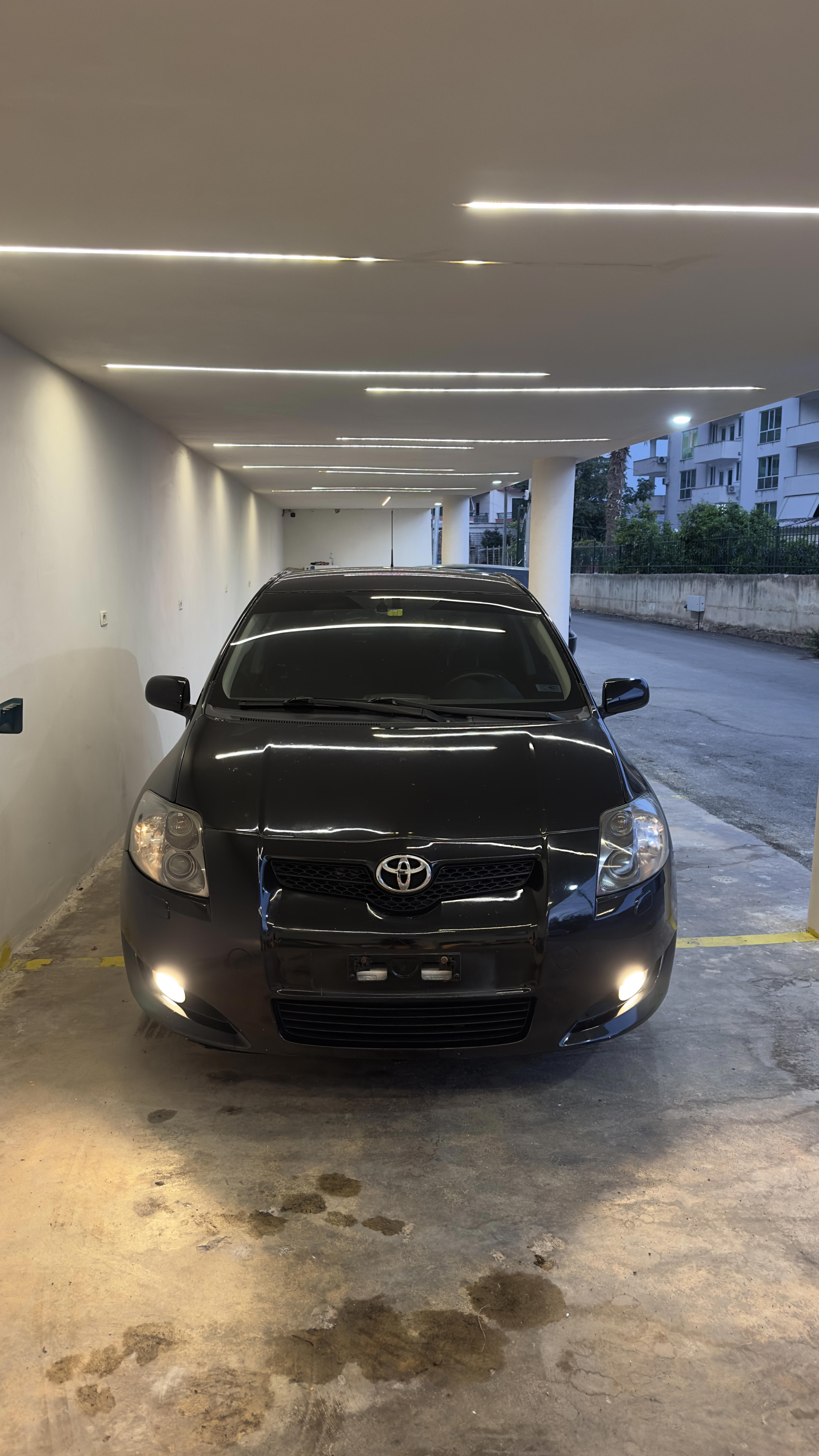 Toyota Auris - main photo