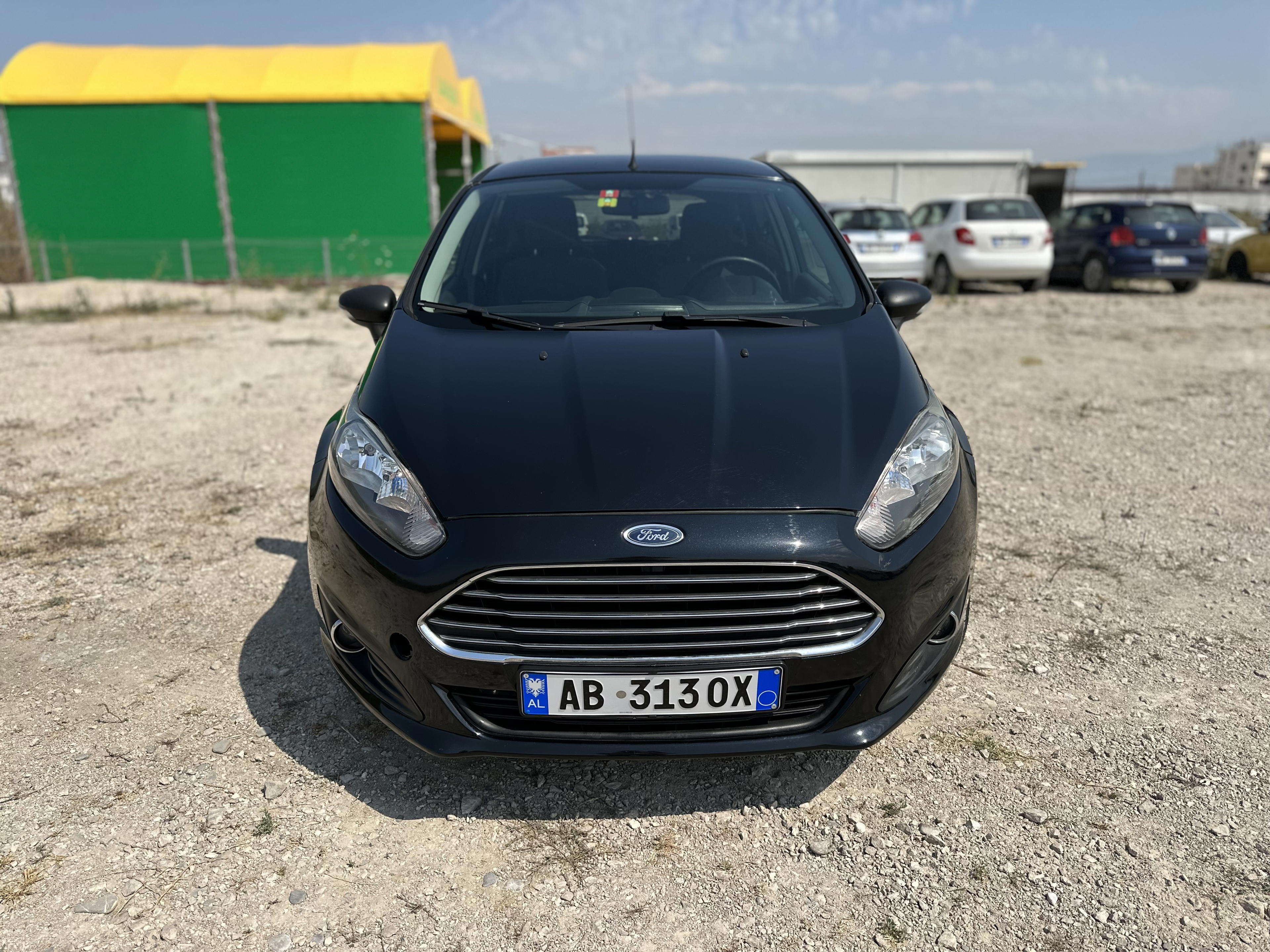 Ford Fiesta - main photo