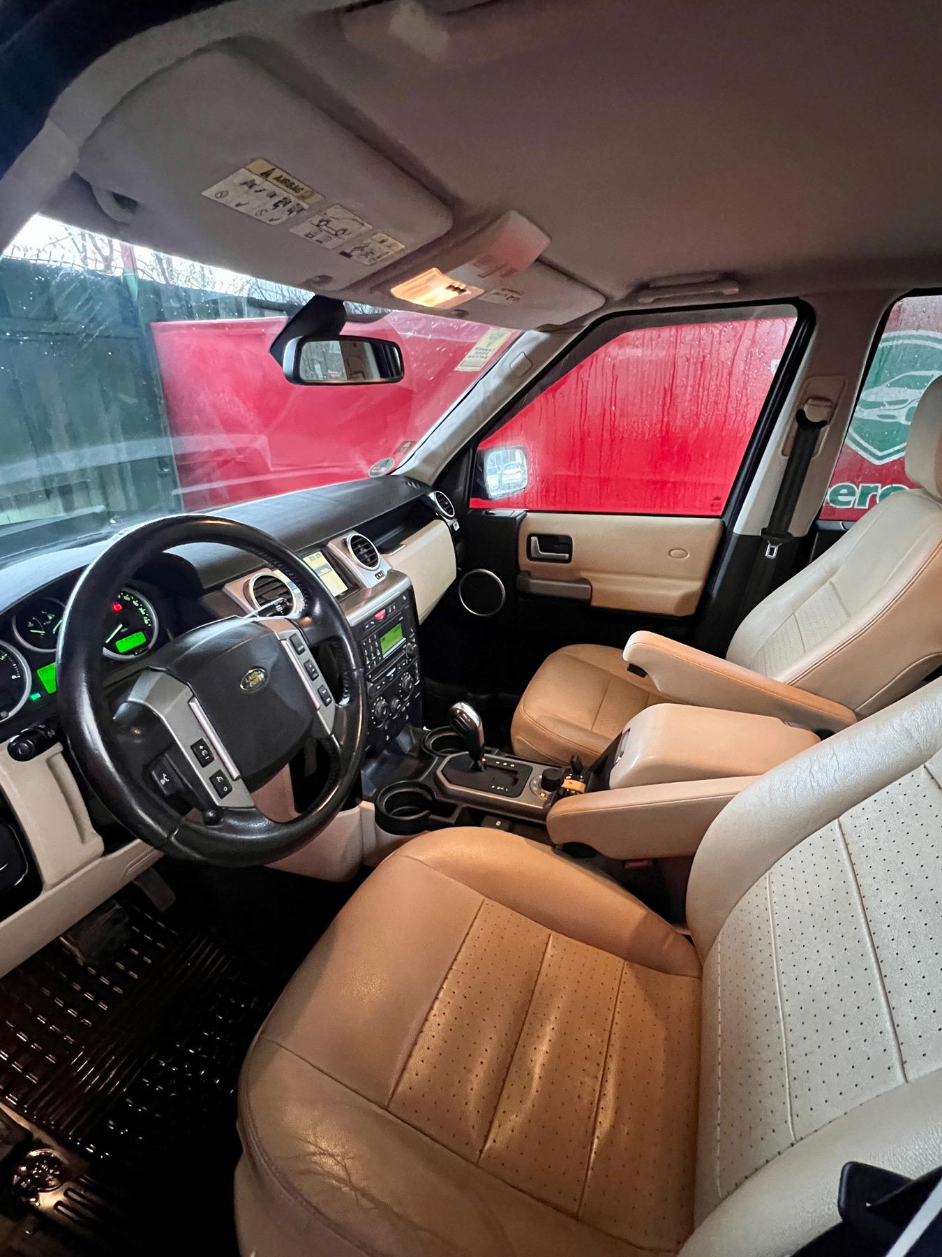 Land Rover LR3 - photo 3