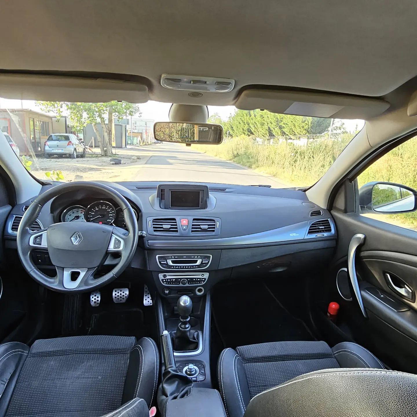 Renault Megane - photo 4