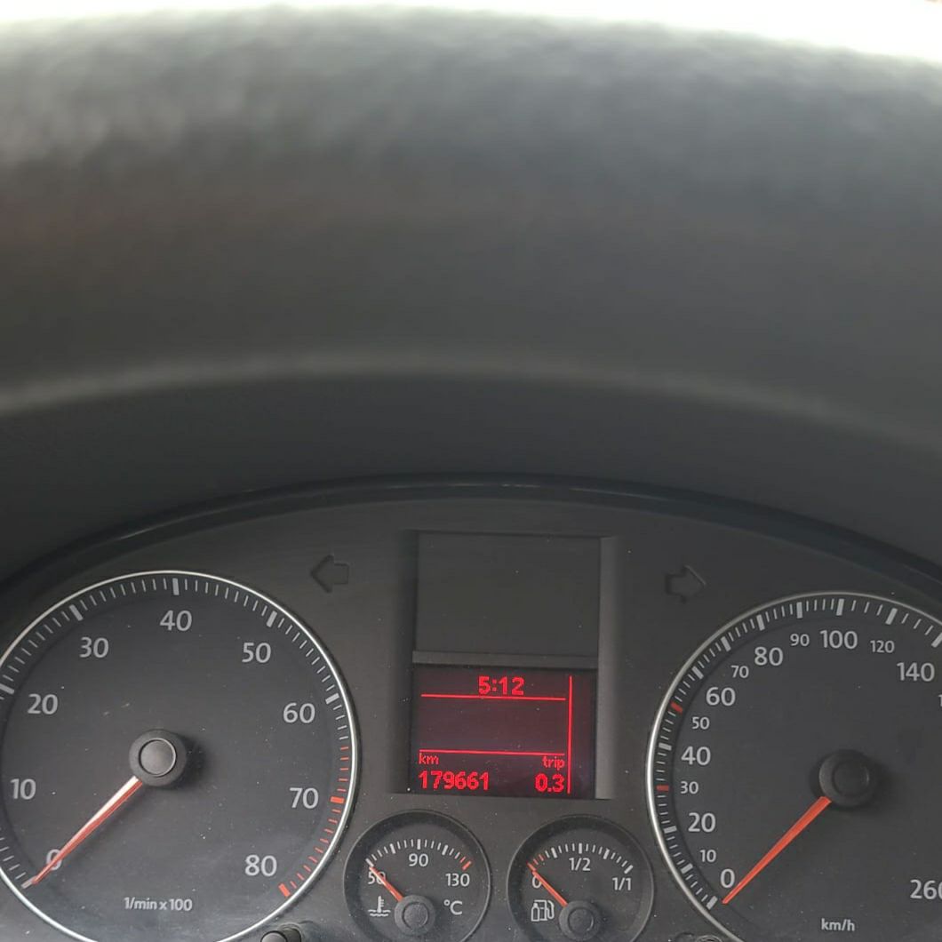 Volkswagen Touran - photo 4