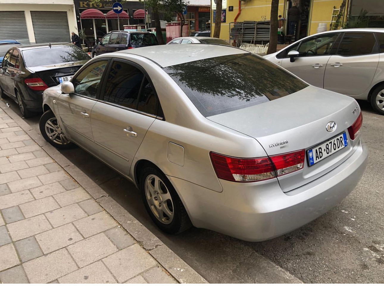 Hyundai Sonata - photo 4