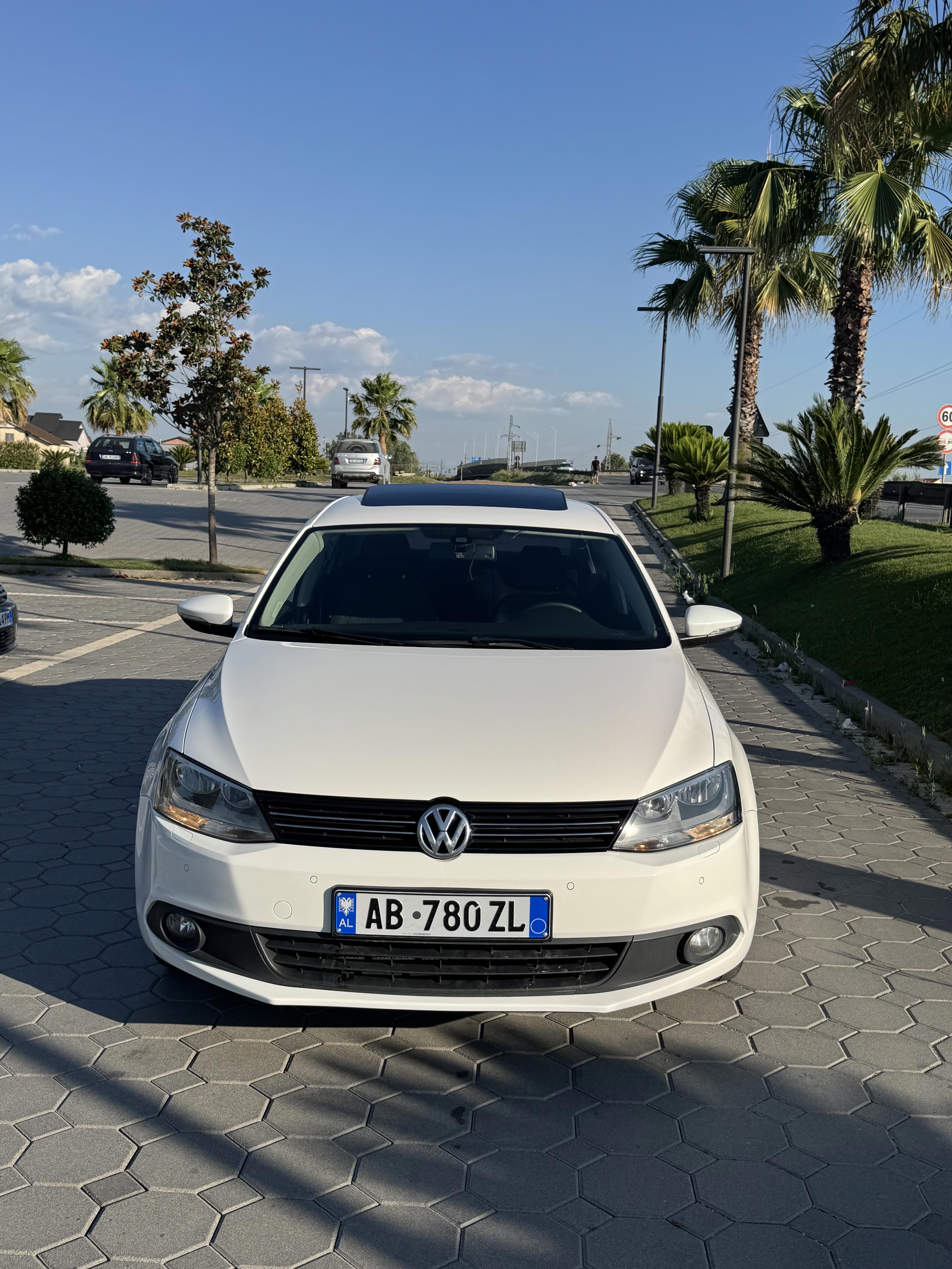 Volkswagen Jetta - photo 3