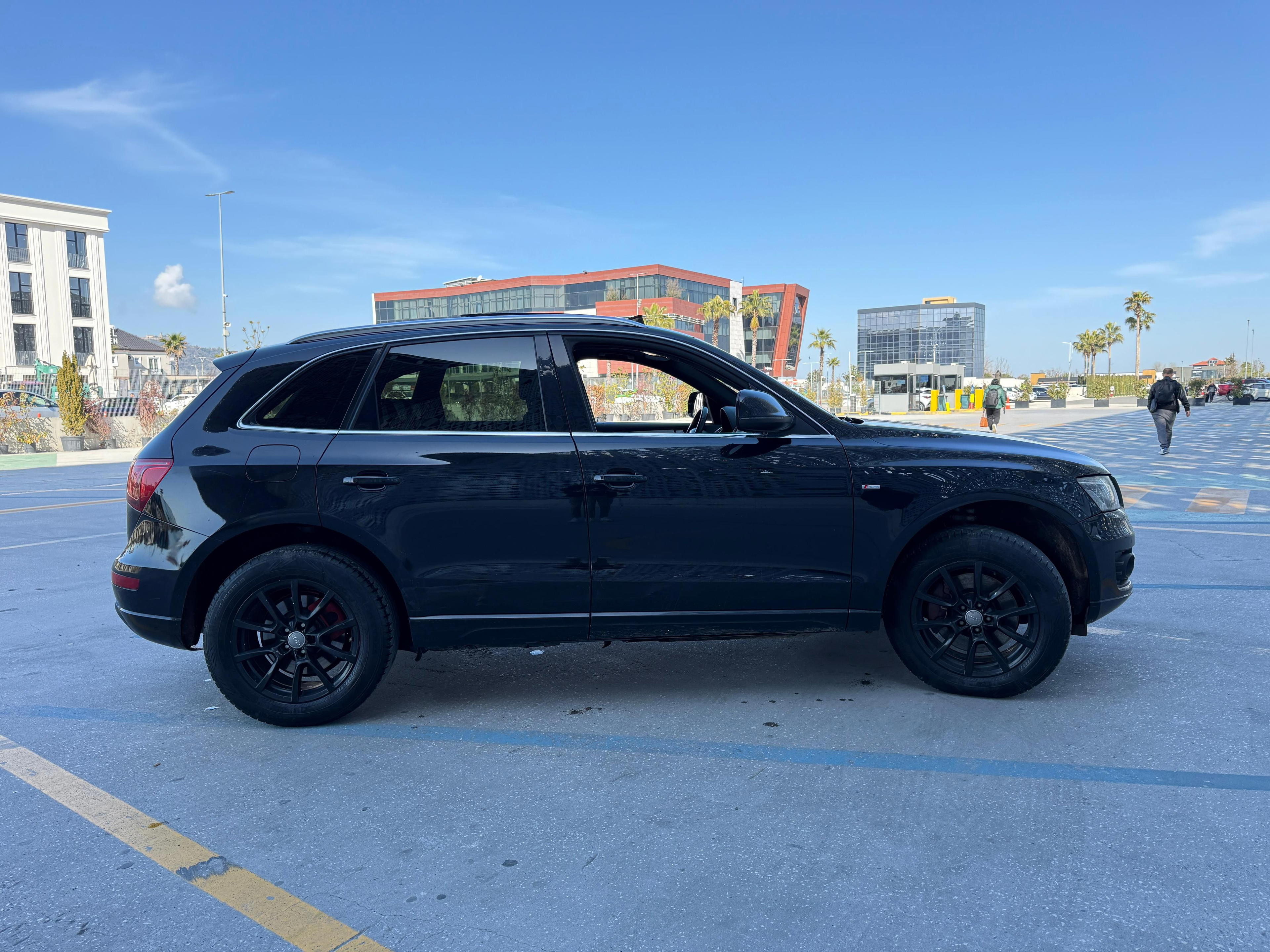 Audi Q5 - photo 4