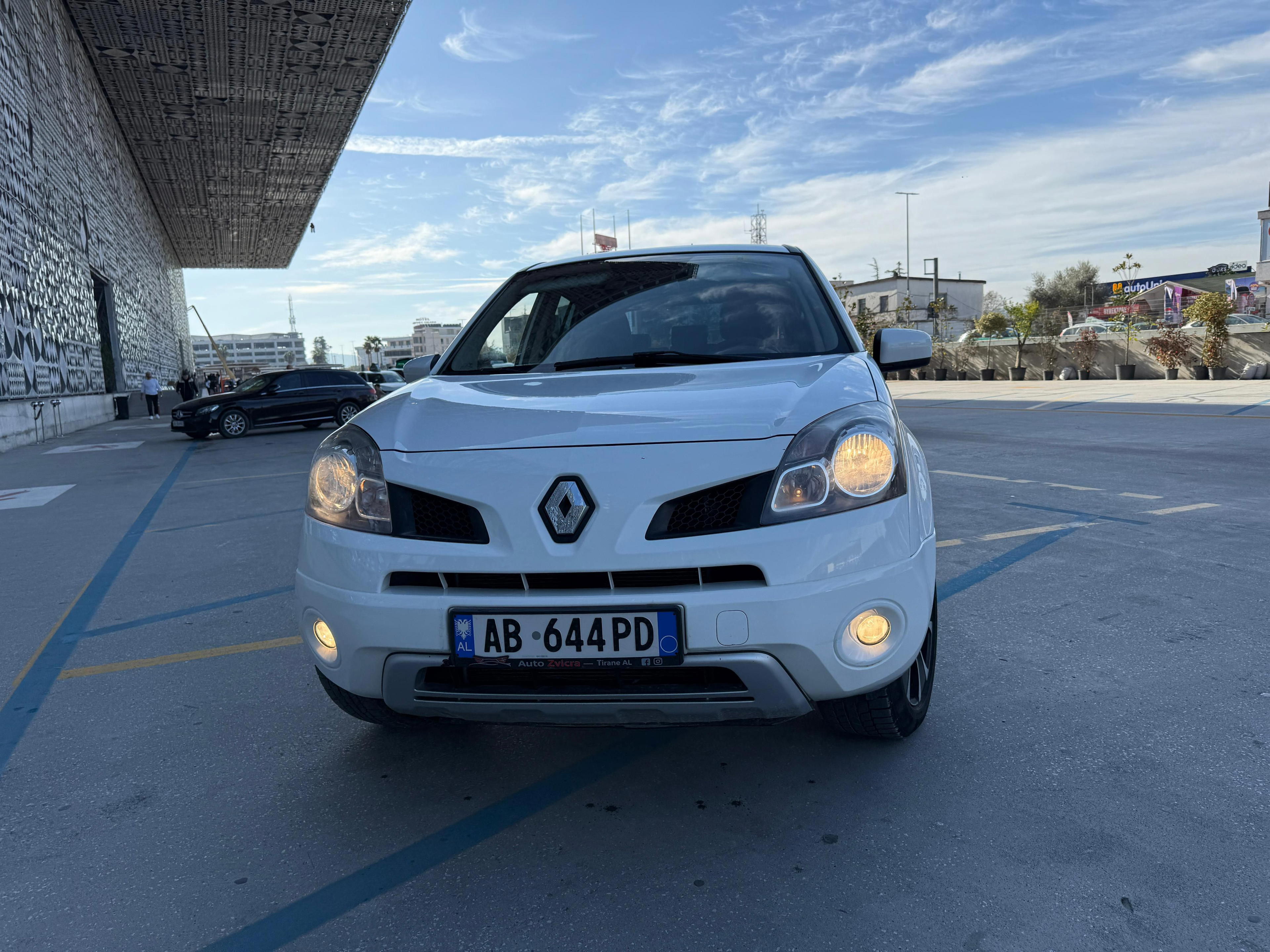 Renault Scenic XMode - photo 4