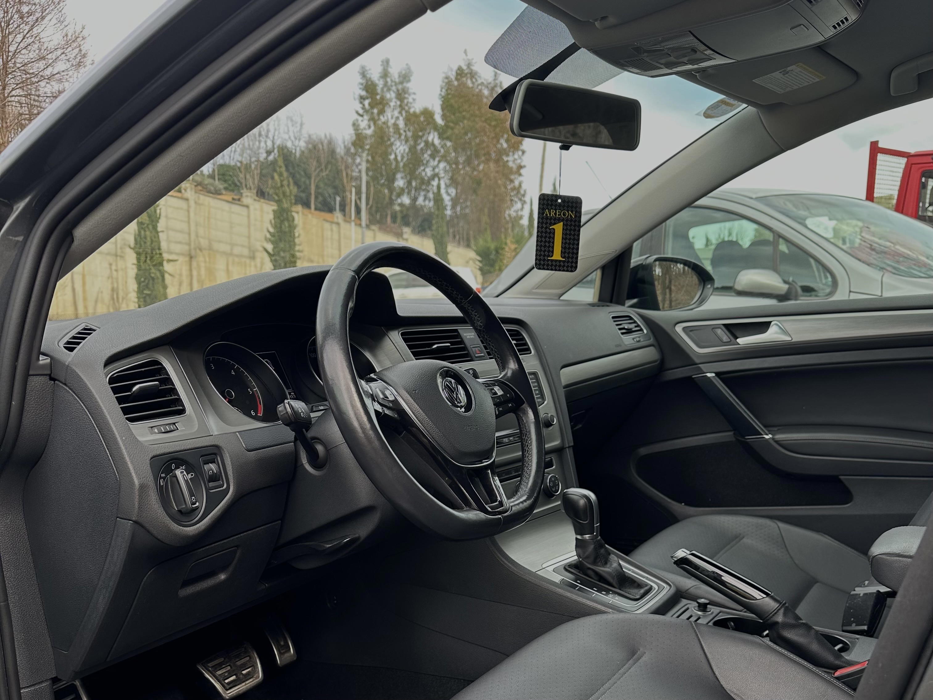 Volkswagen Golf - photo 4