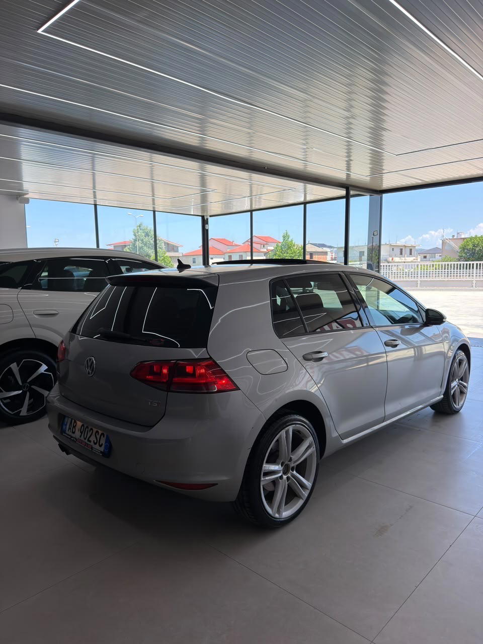 Volkswagen Golf - photo 4