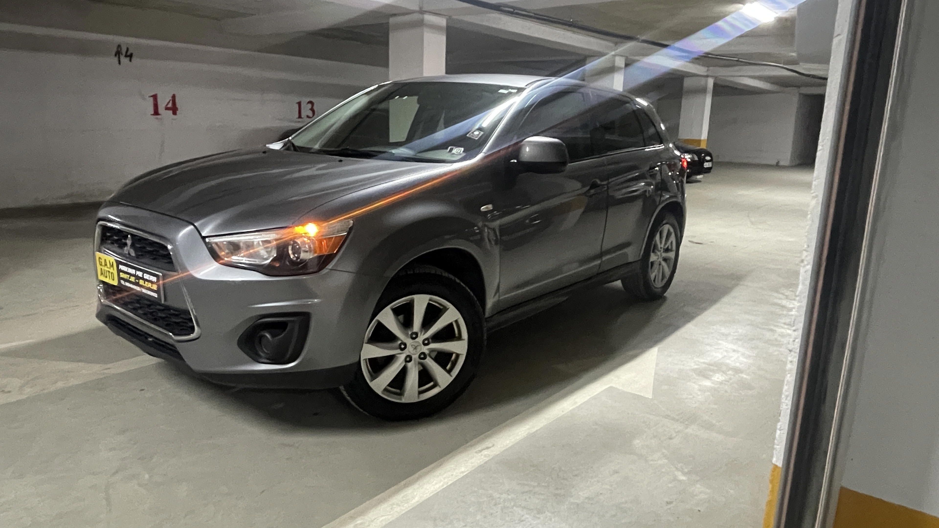Mitsubishi Outlander - photo 3