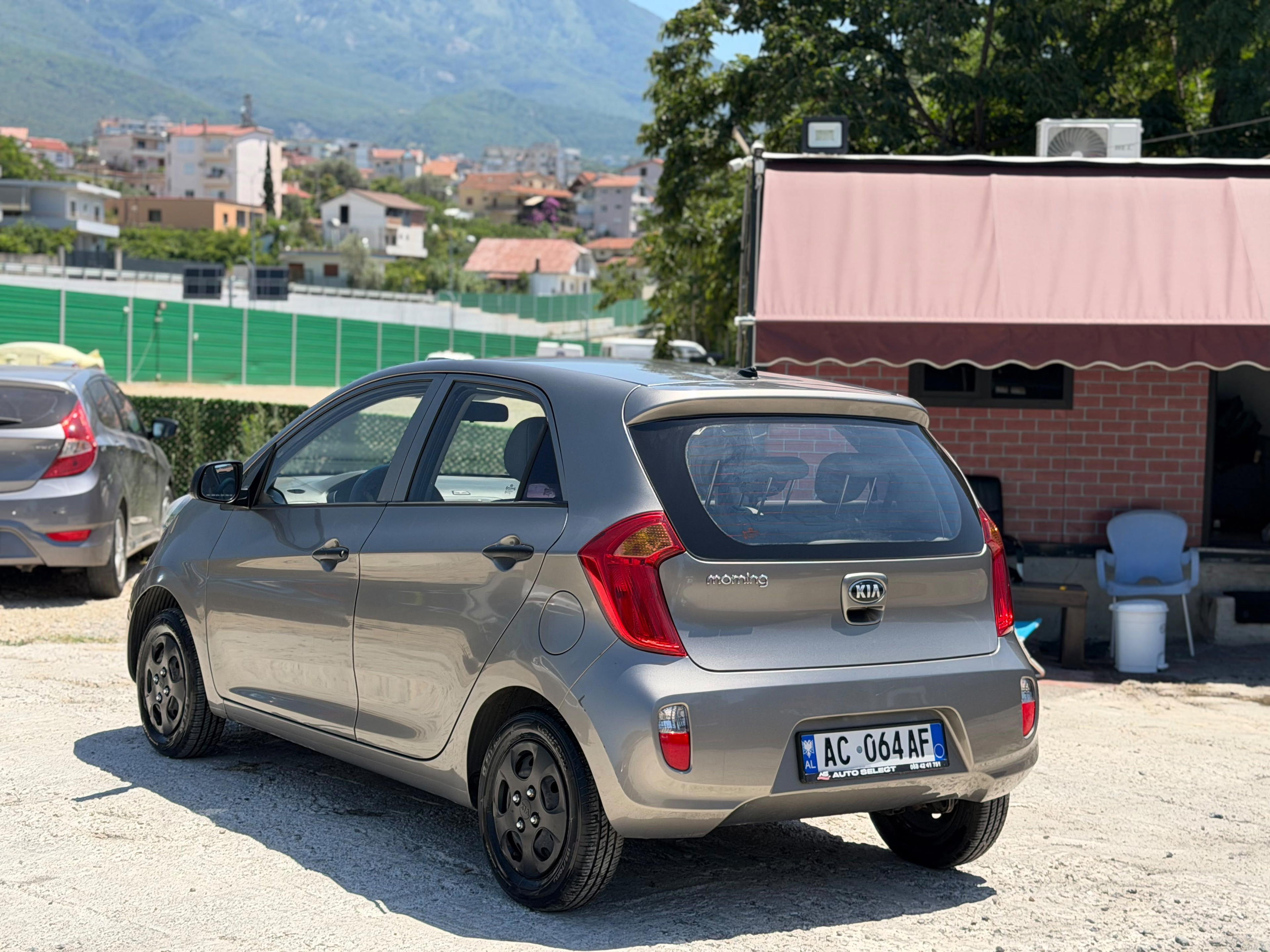 Hyundai i10 - photo 3