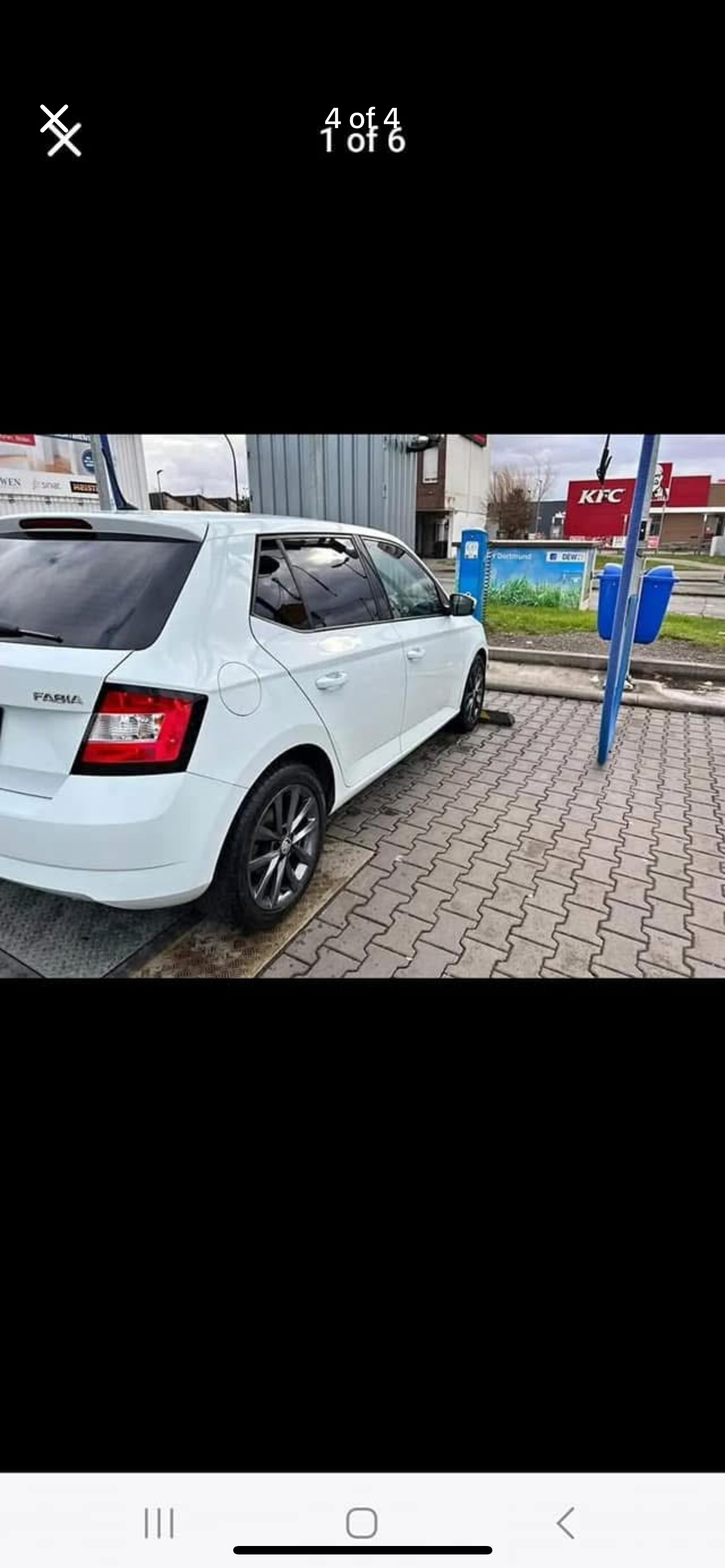 Skoda Fabia - side view