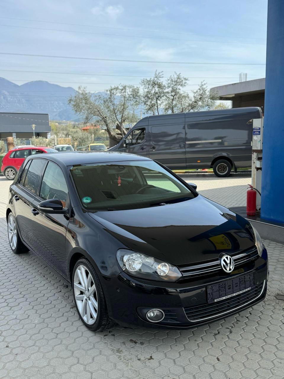 Volkswagen Golf RentX Albania