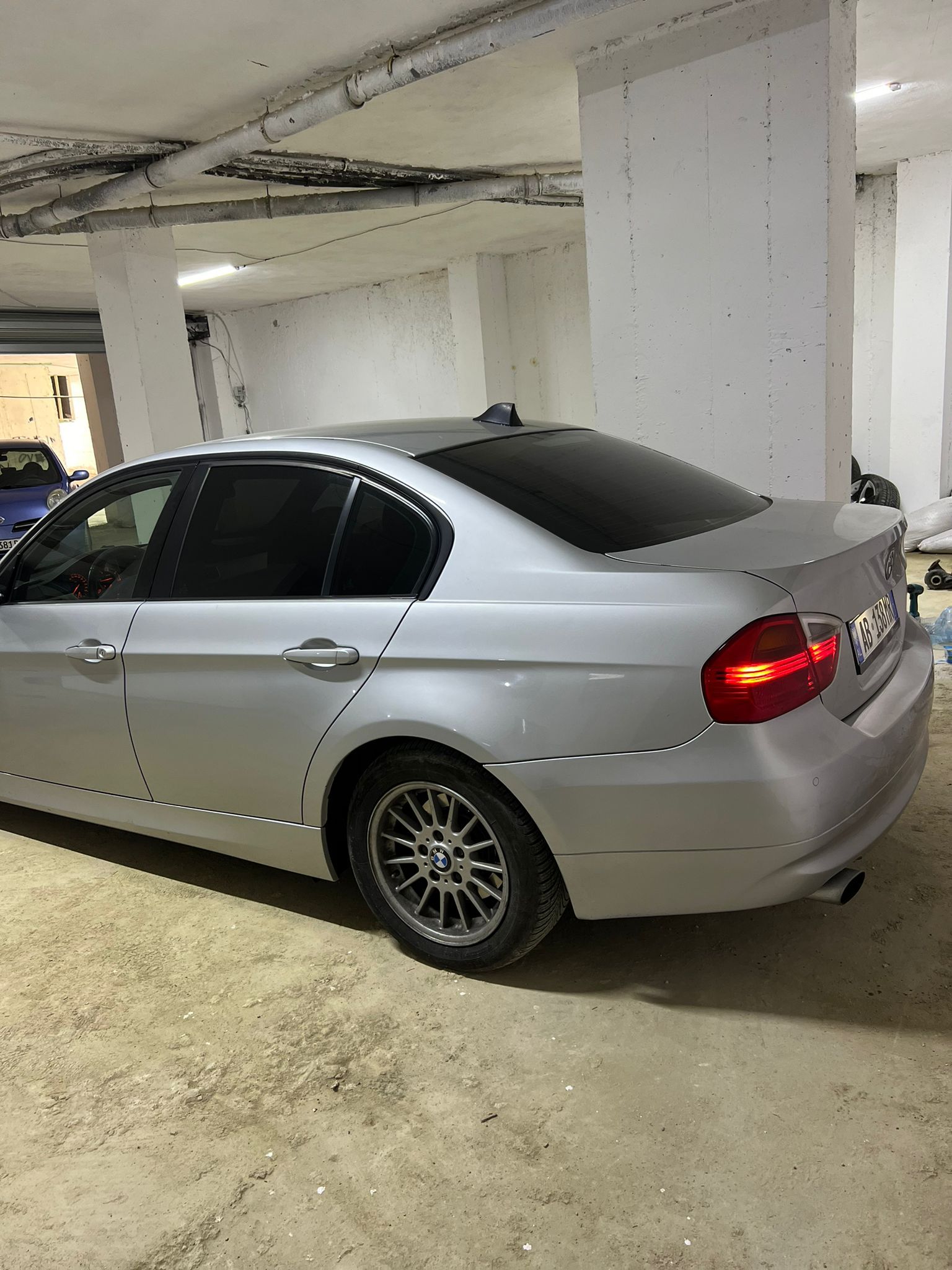 BMW 3 Series - photo 4