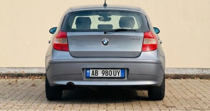 BMW 1 Series - side view