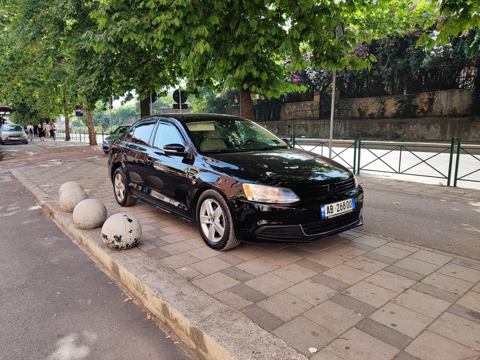 Volkswagen Jetta - photo 4