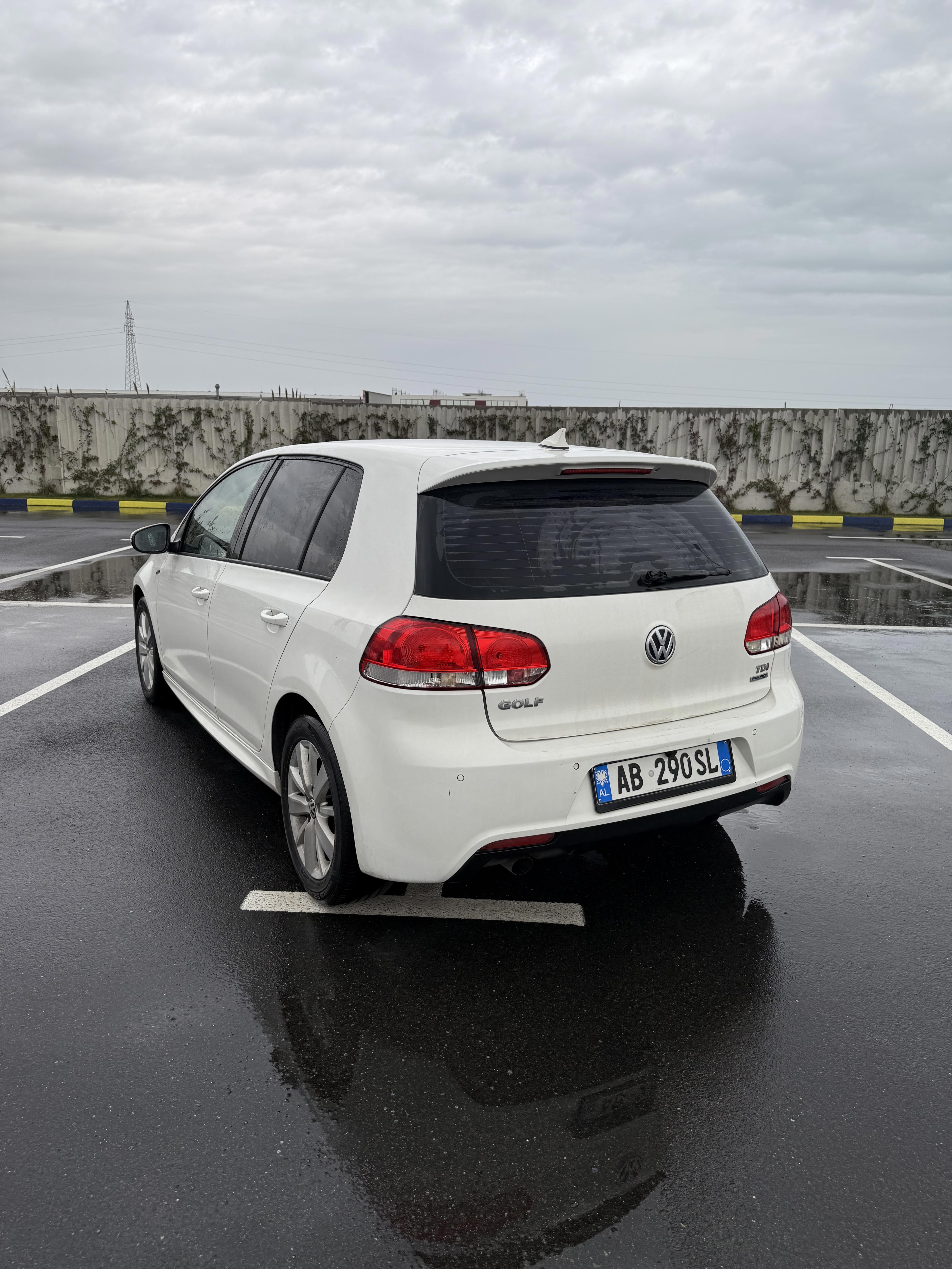 Volkswagen Golf - photo 4