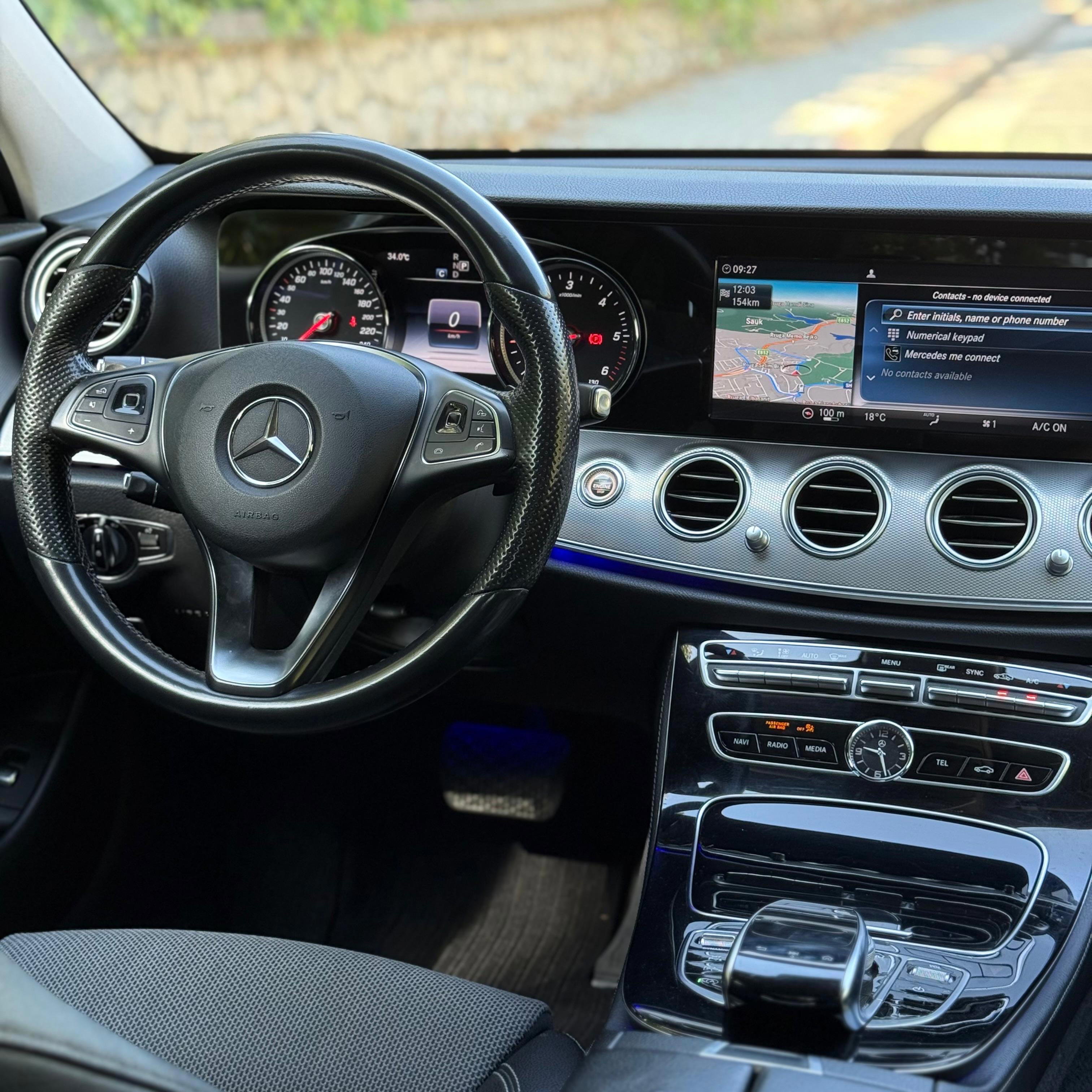 Mercedes-Benz E-Class - photo 3