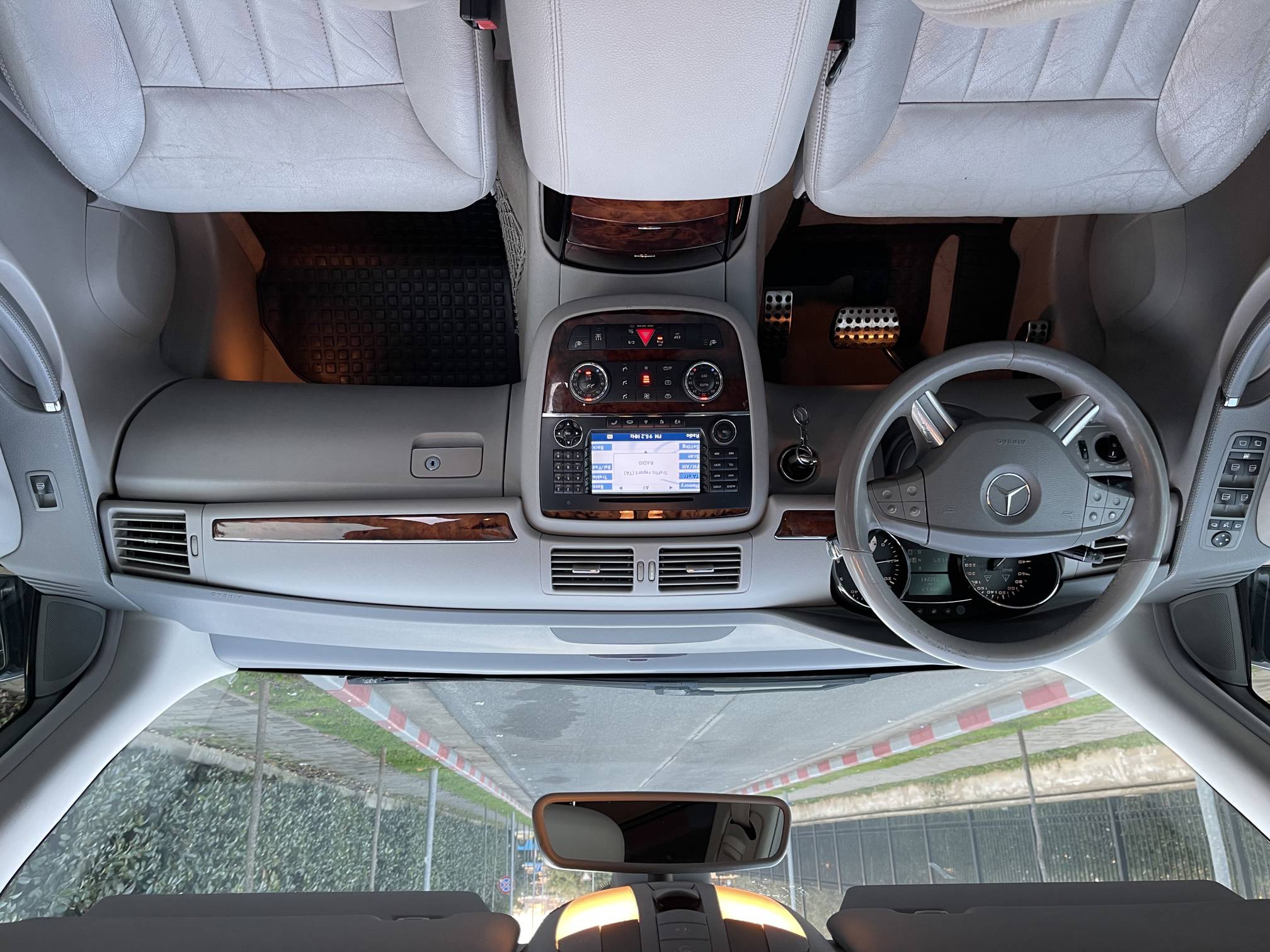 Mercedes-Benz R-Class - photo 3