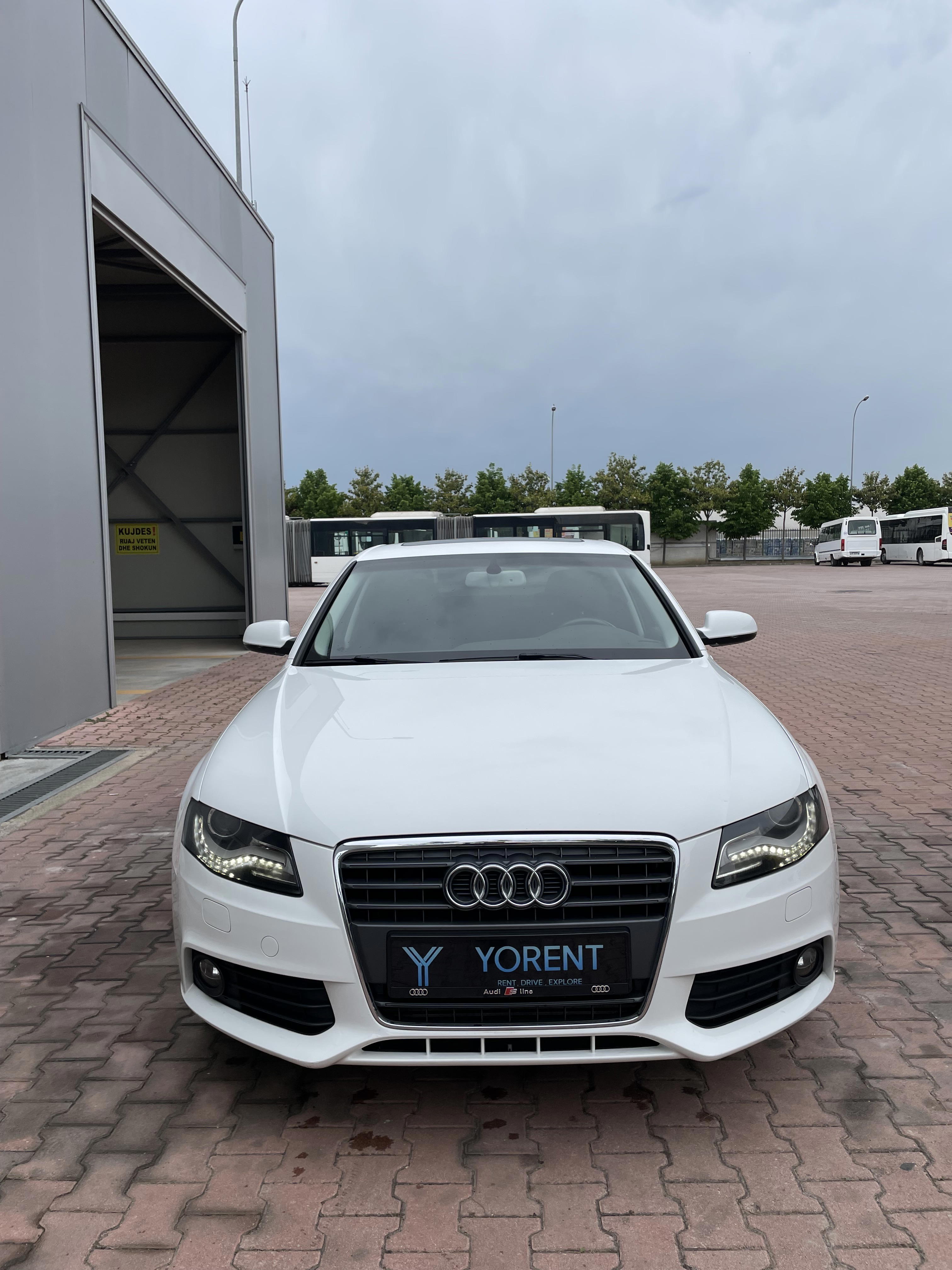 Audi A4 allroad - main photo