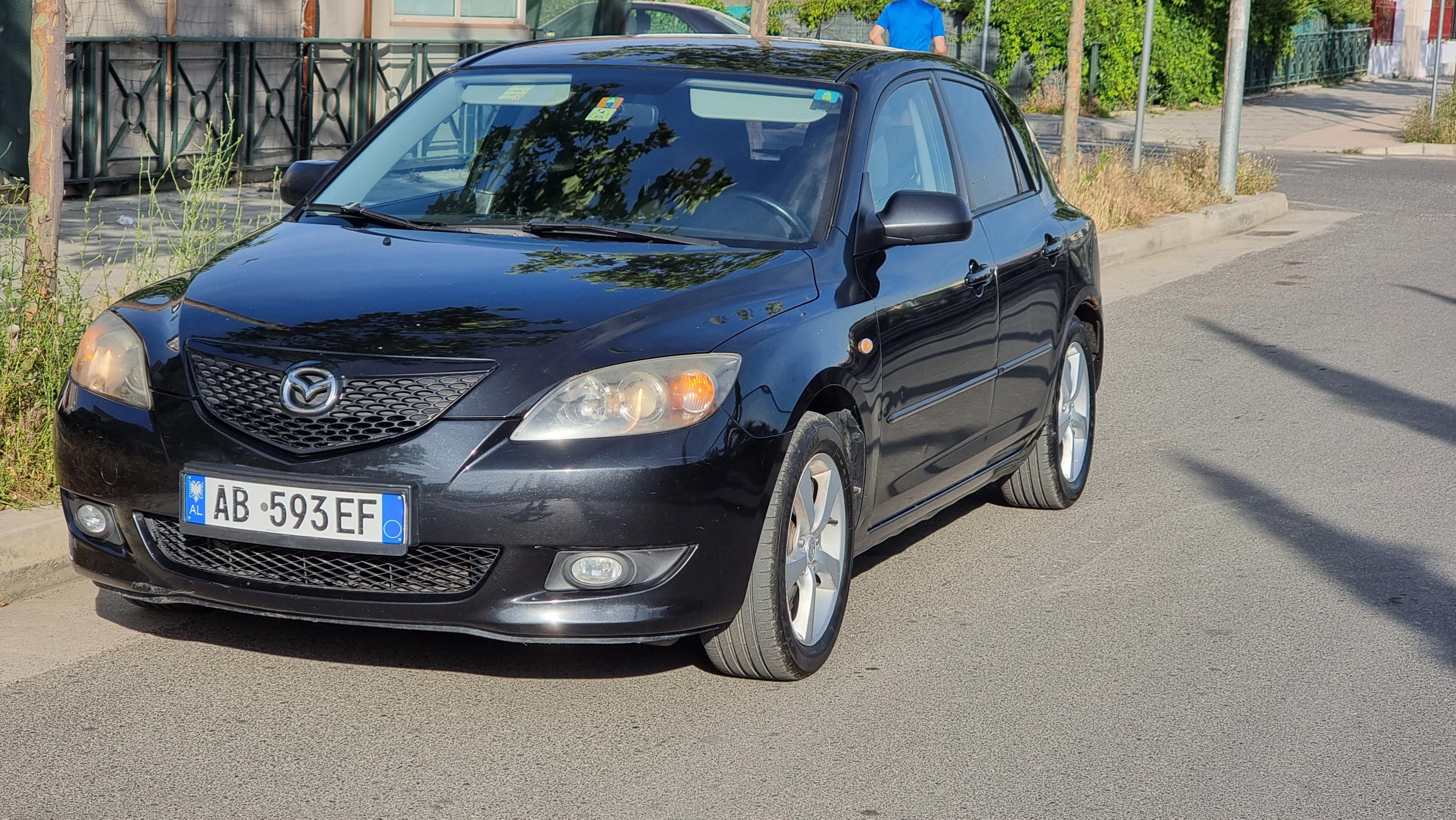 MAZDA MAZDA3 - photo 3