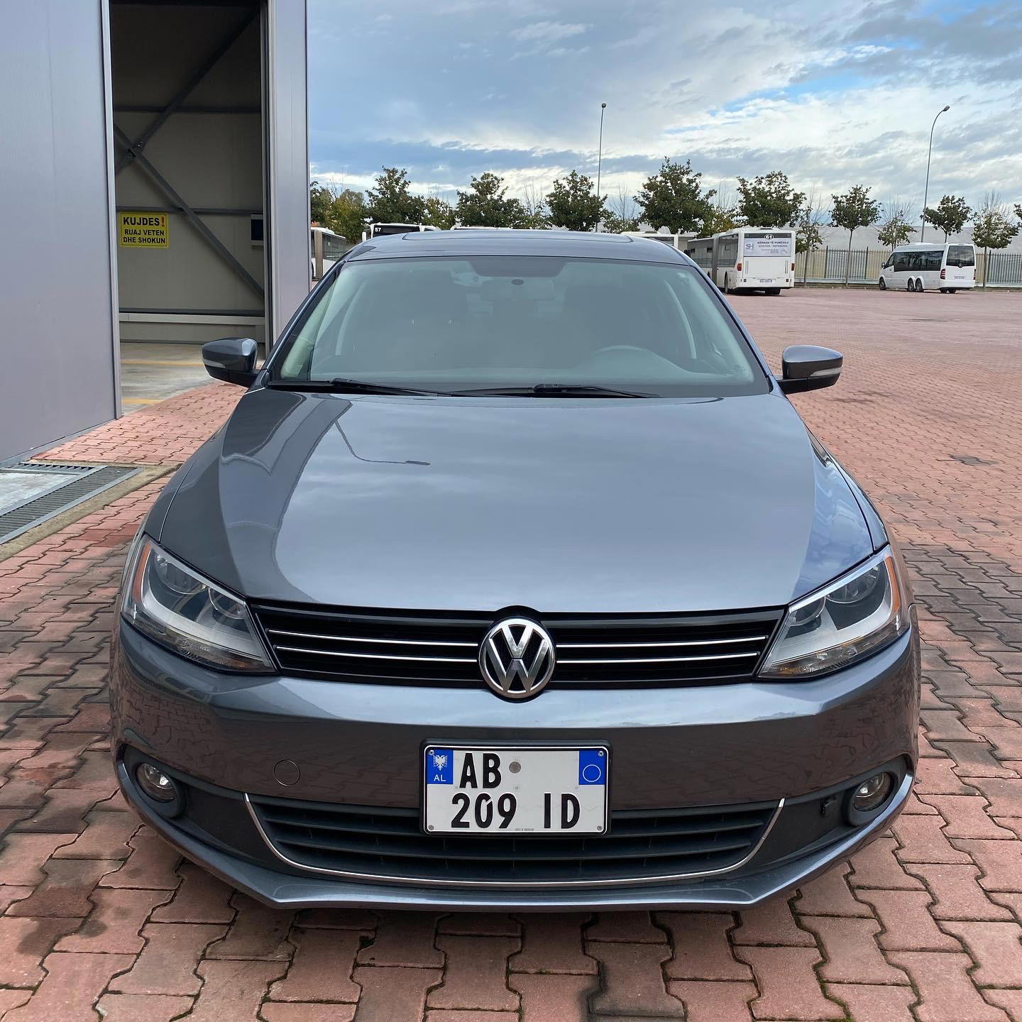 Volkswagen Jetta for rent