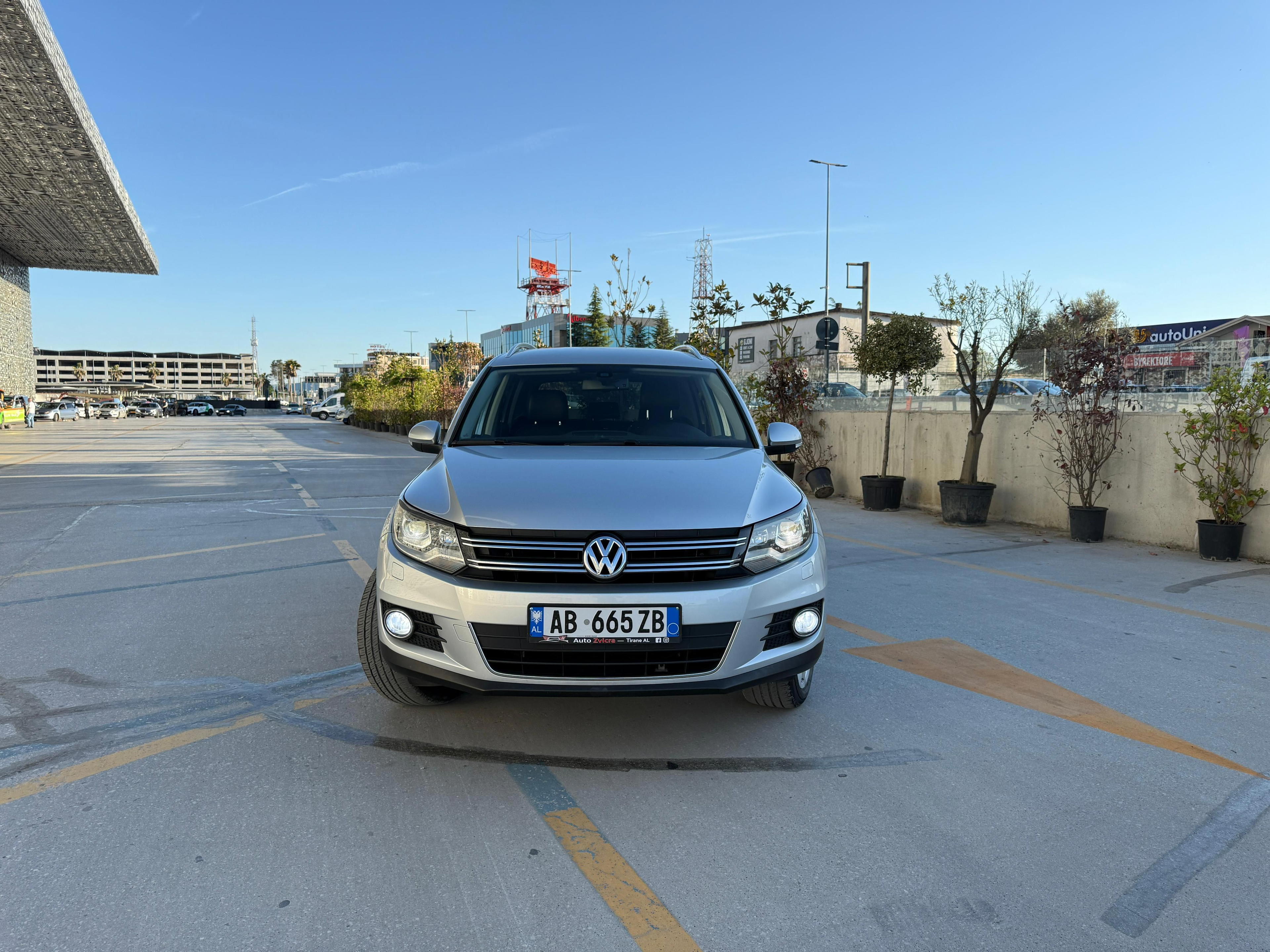 Volkswagen Tiguan - photo 3