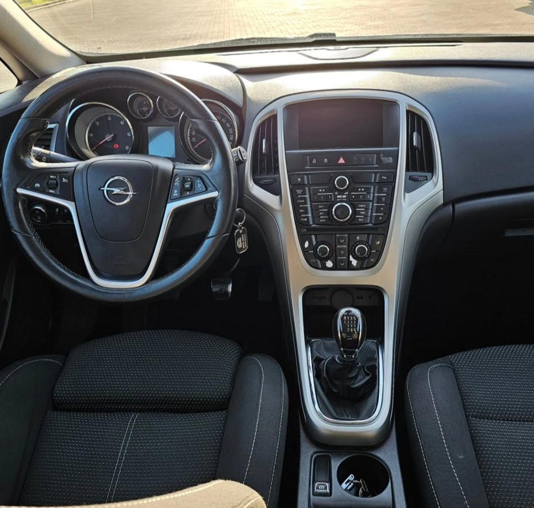 Opel Astra - photo 4
