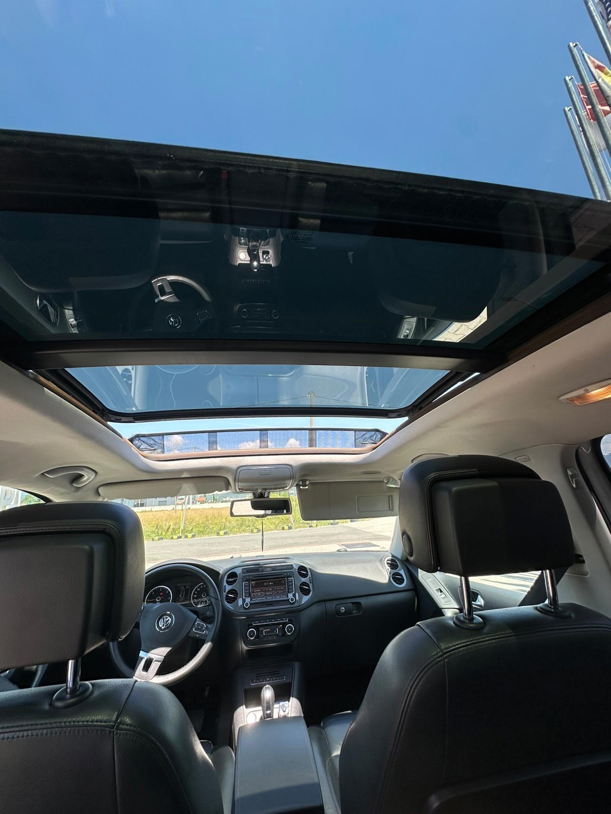 Volkswagen Tiguan - photo 4