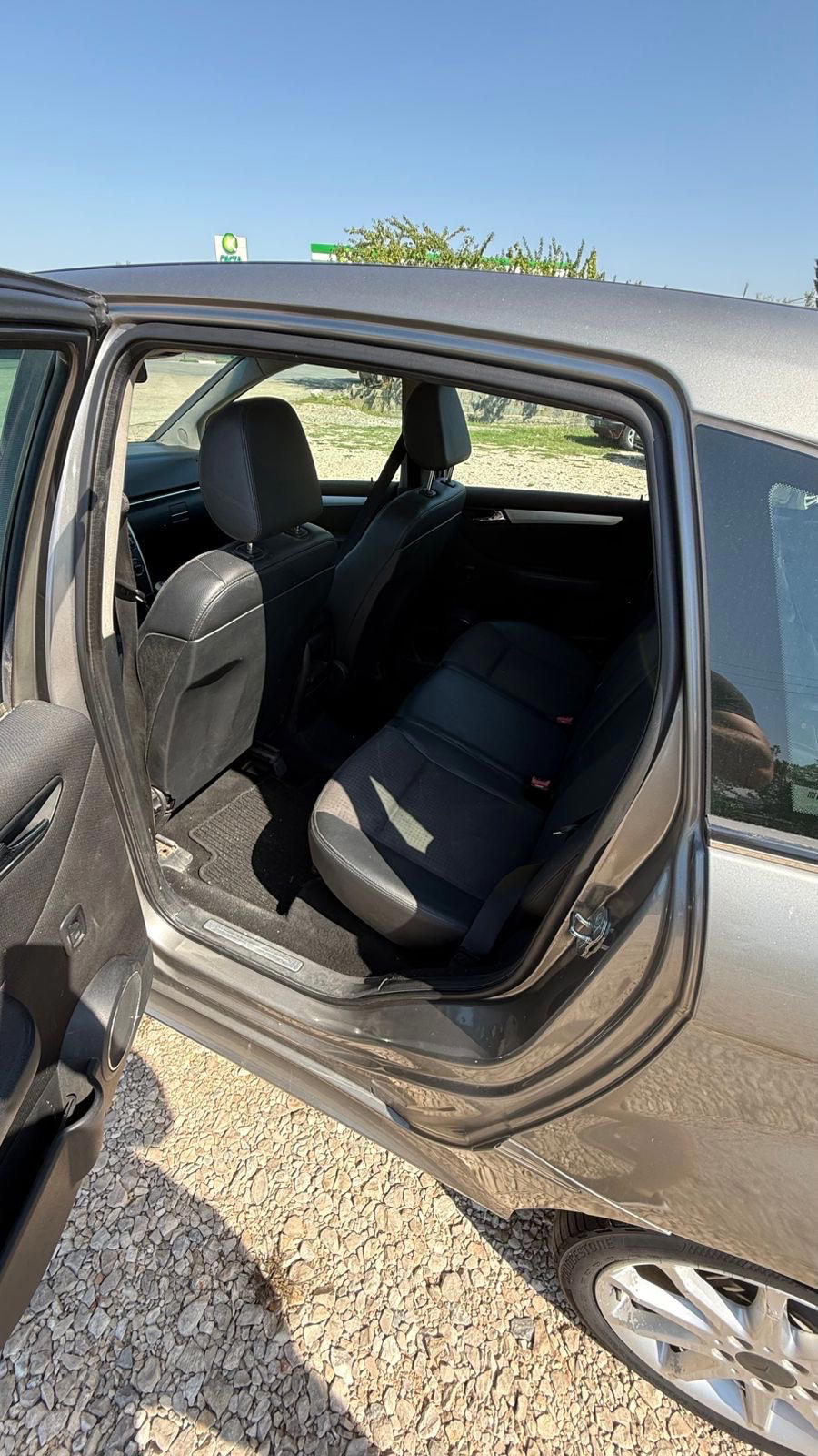 Mercedes-Benz B-Class - photo 3