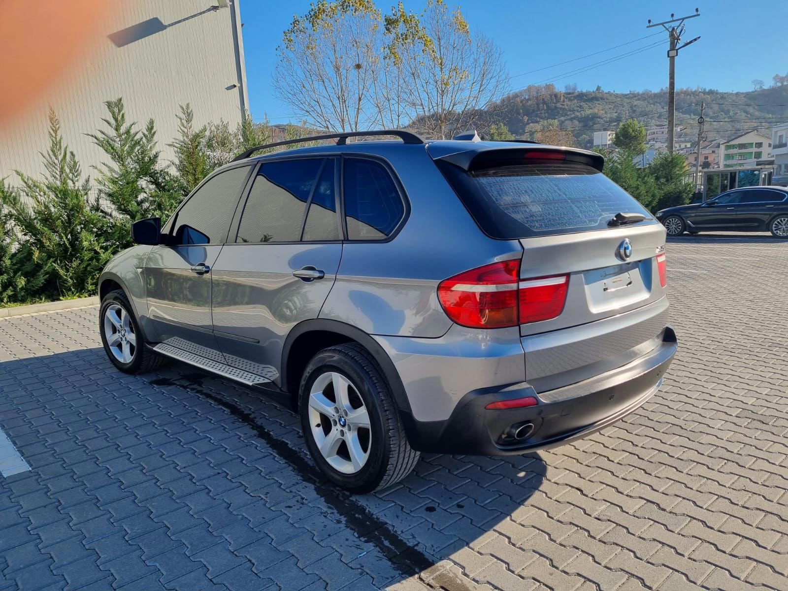 BMW X5 - photo 3
