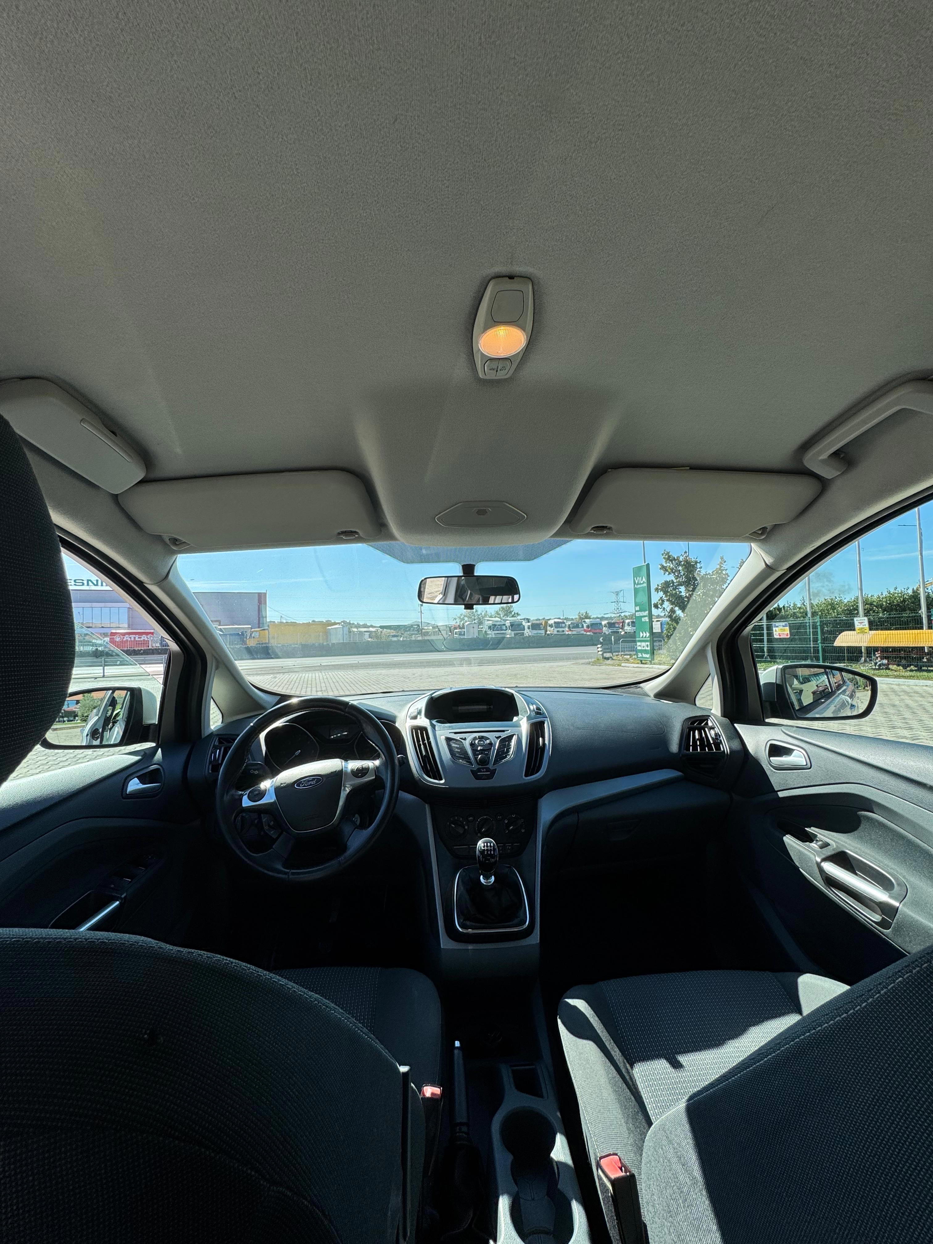 Ford C-MAX Energi - photo 4
