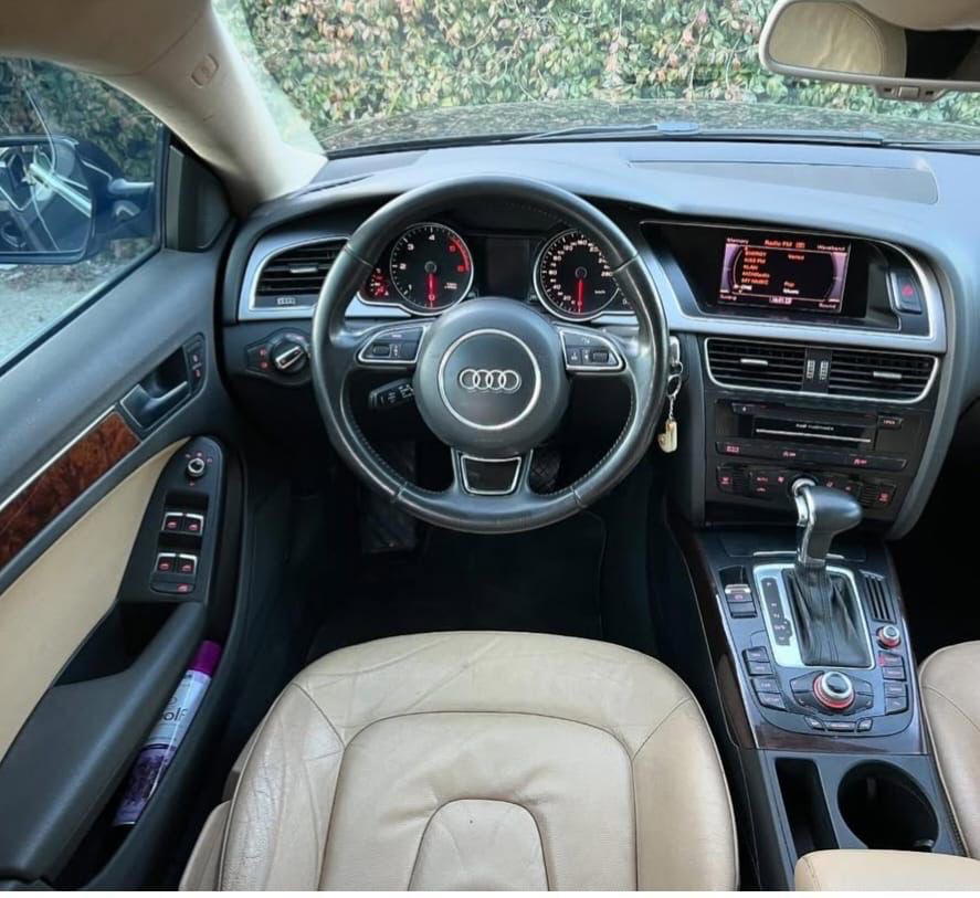 Audi A5 - side view