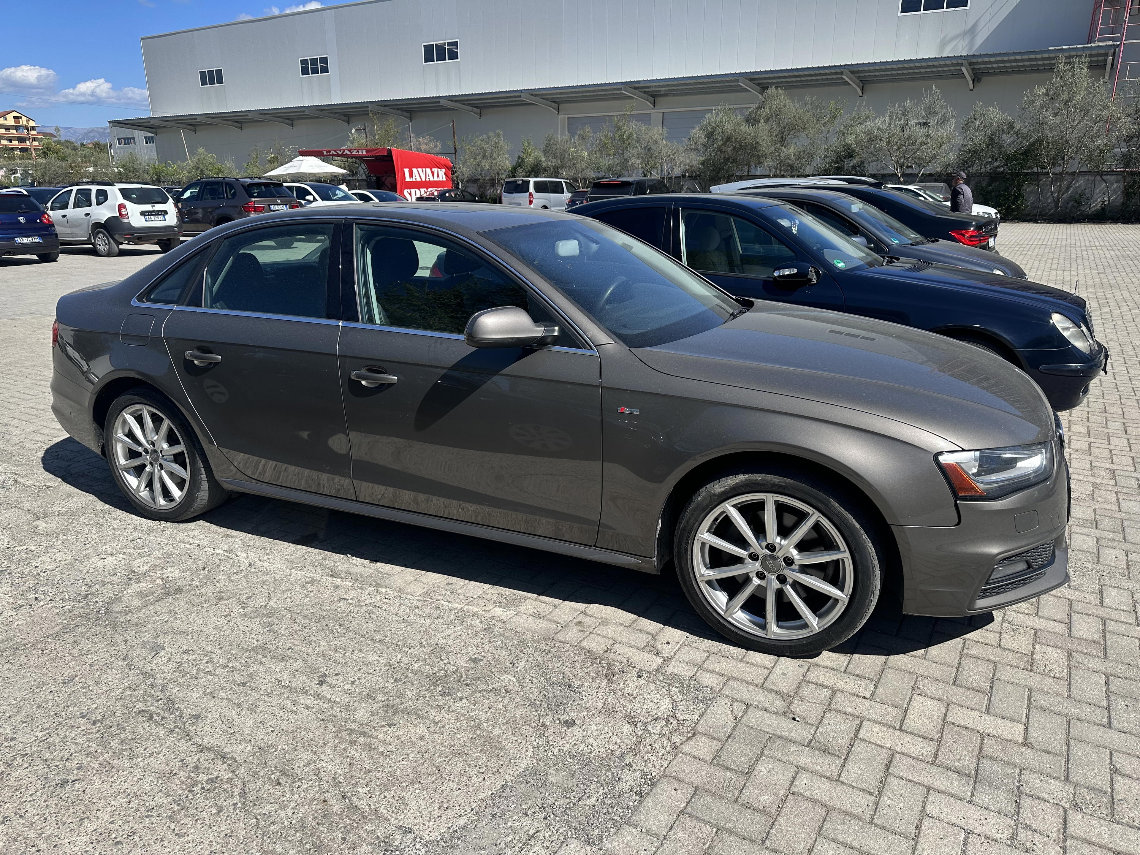 Audi A4 - photo 3