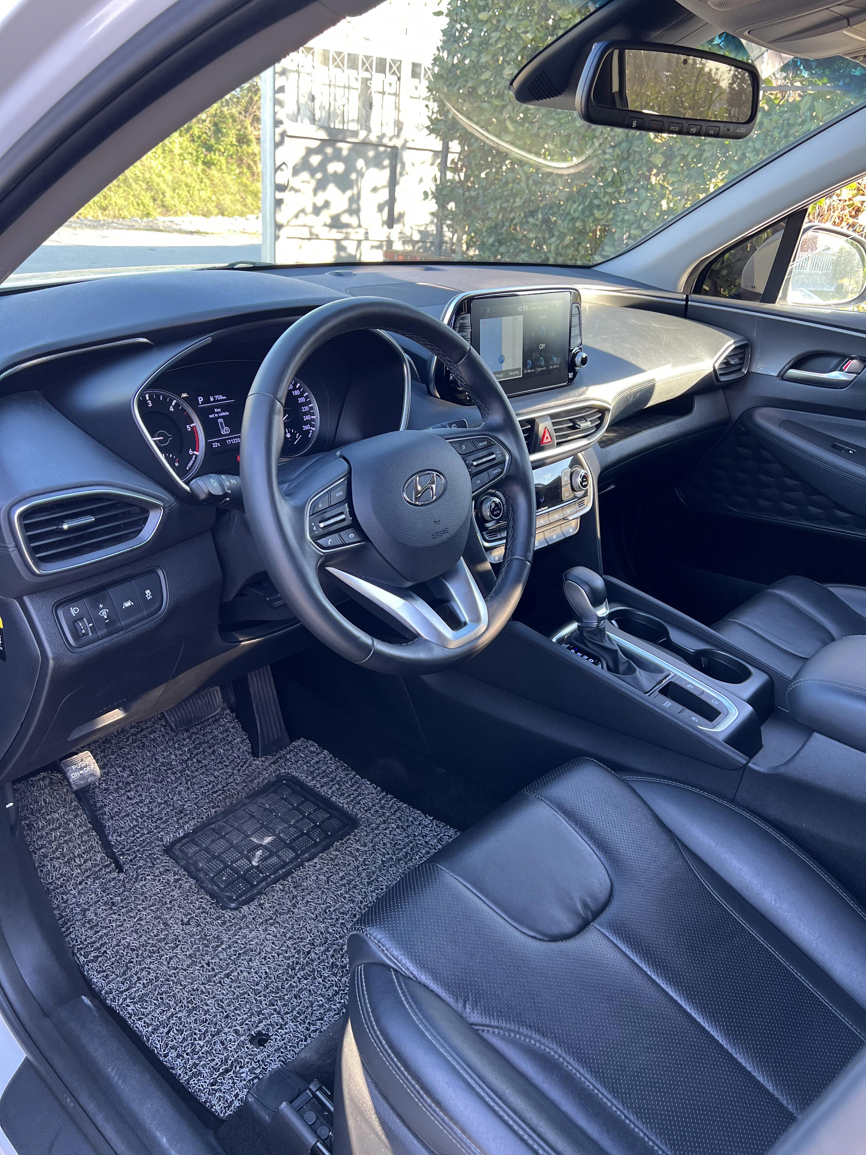 Hyundai Santa Fe - photo 3