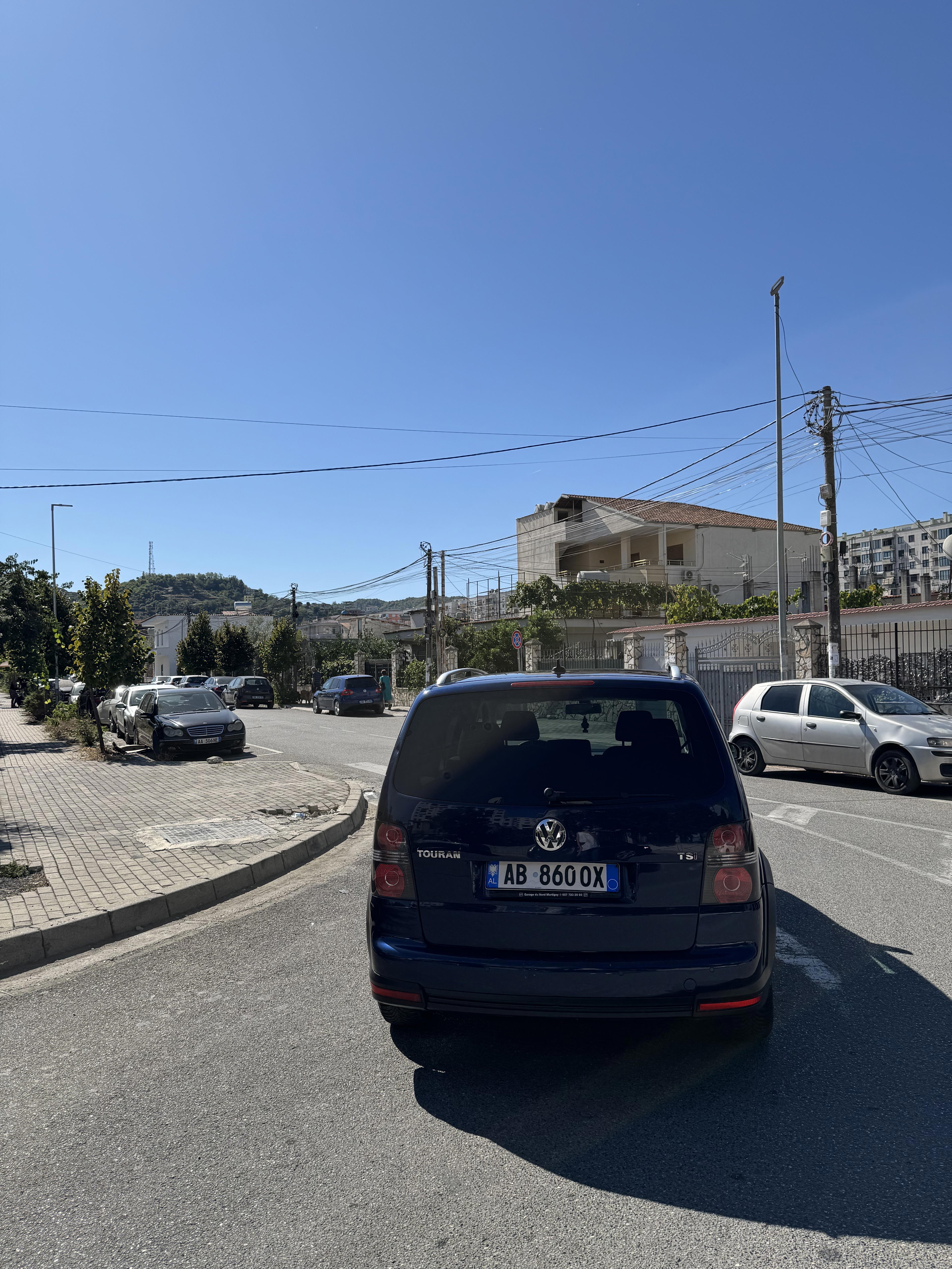 Volkswagen Touran - photo 3