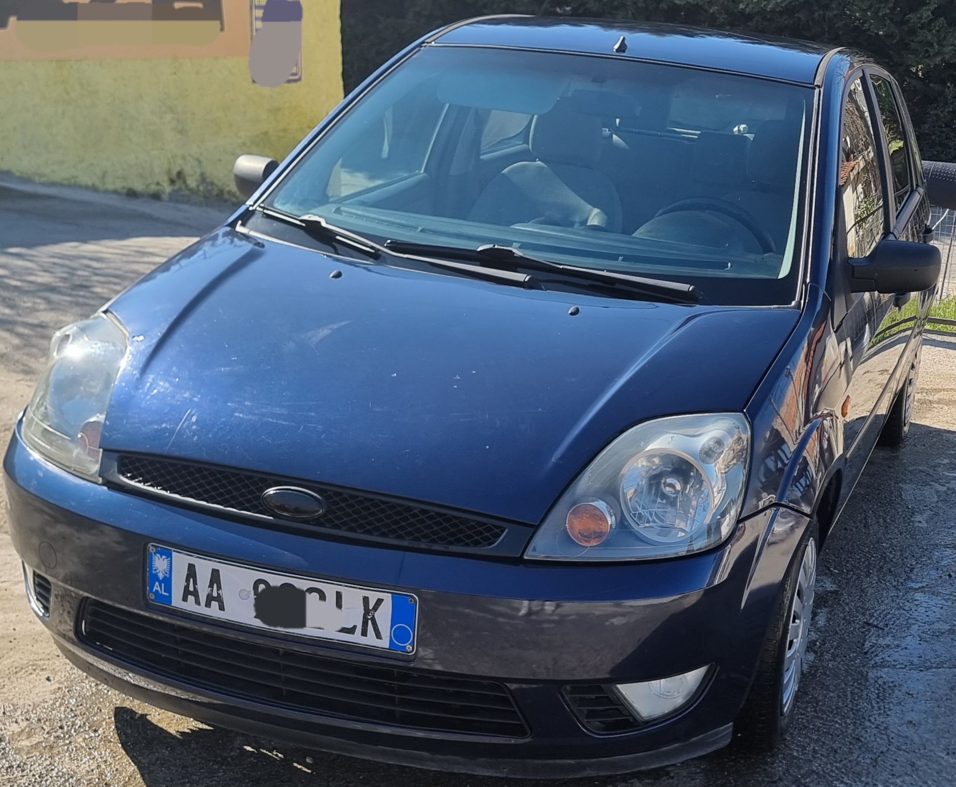 Ford Fiesta - main photo