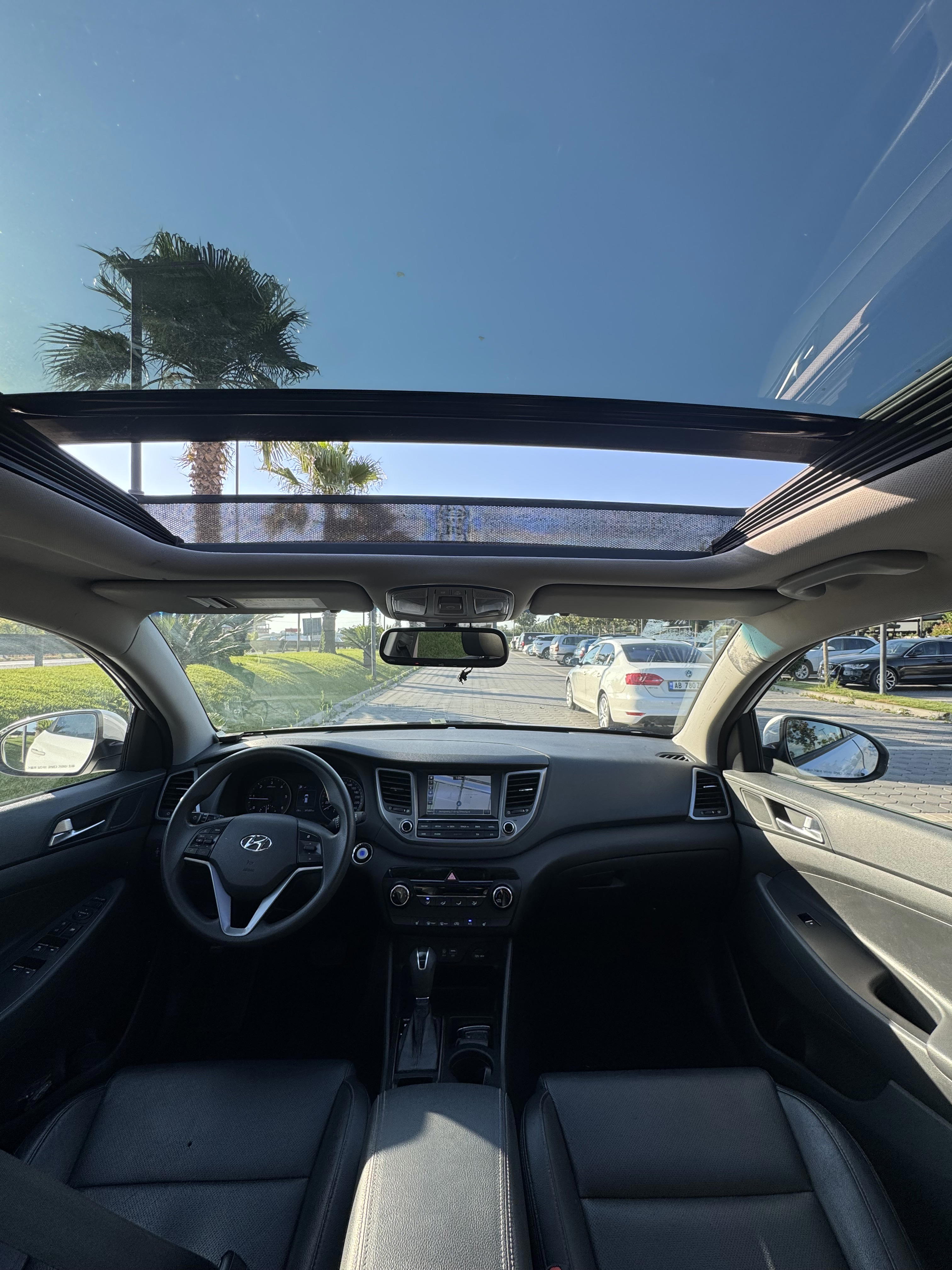 Hyundai Tucson - photo 4
