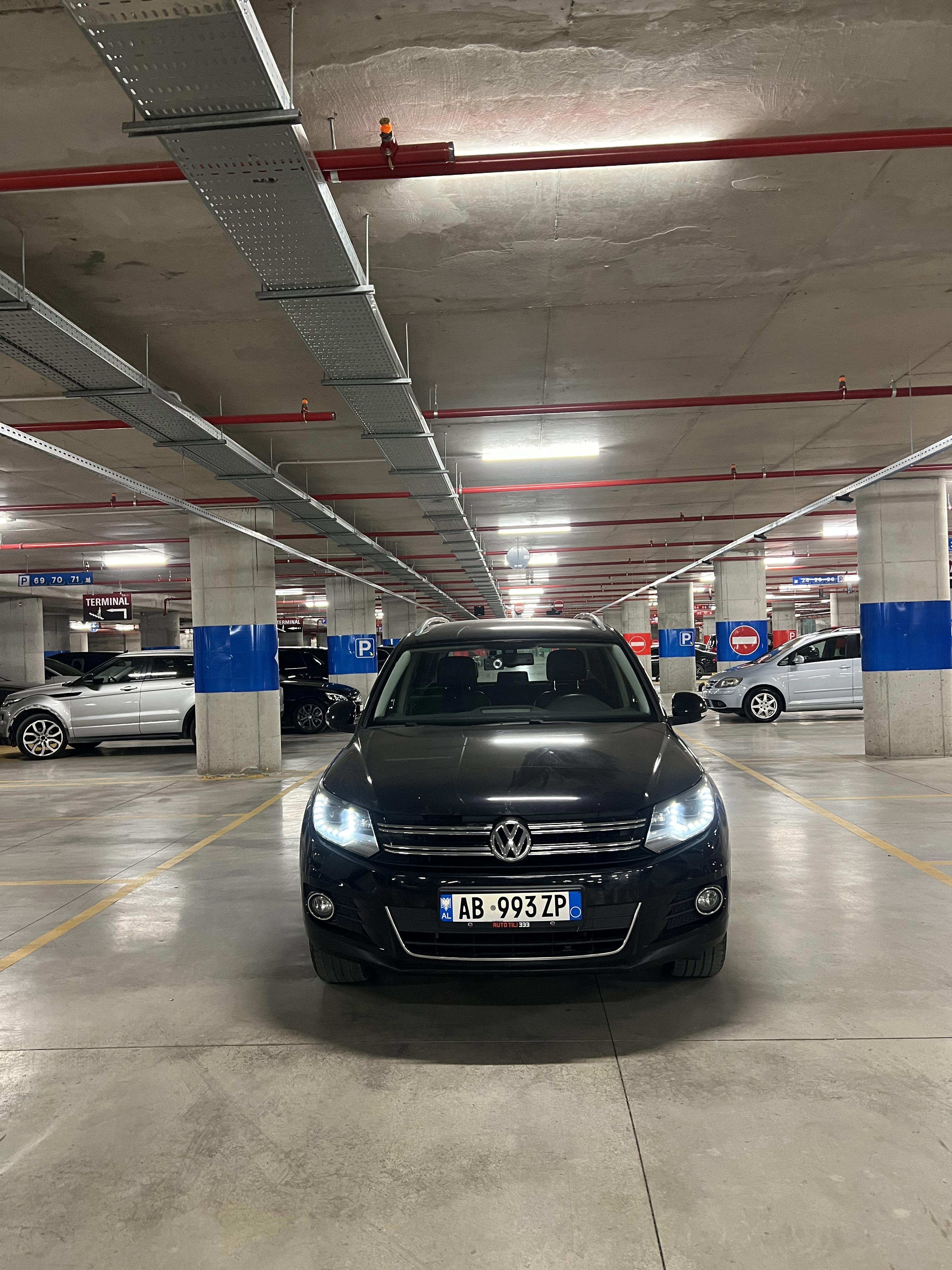 Volkswagen Tiguan - photo 4