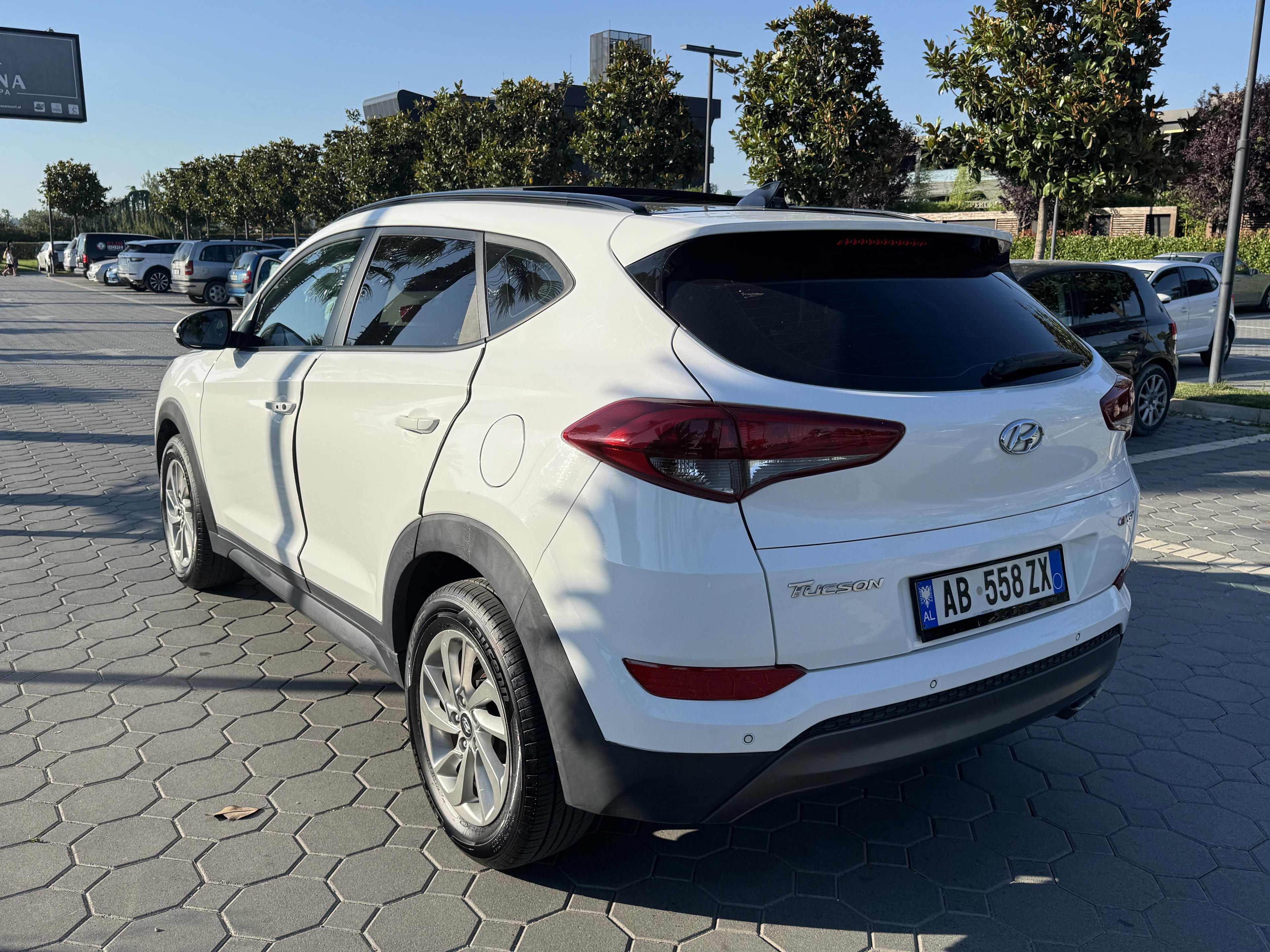 Hyundai Tucson - photo 3