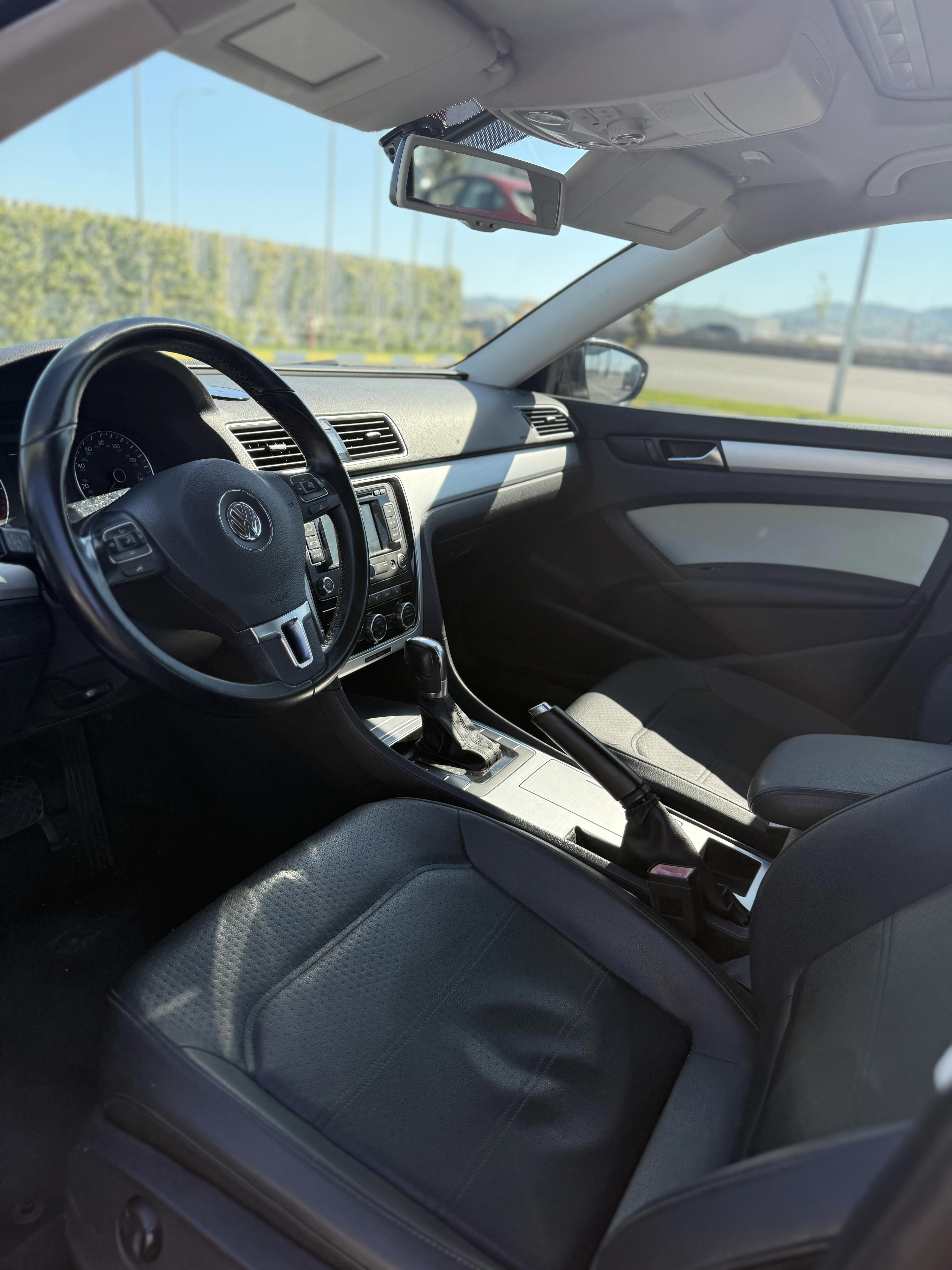 Volkswagen Passat - photo 4