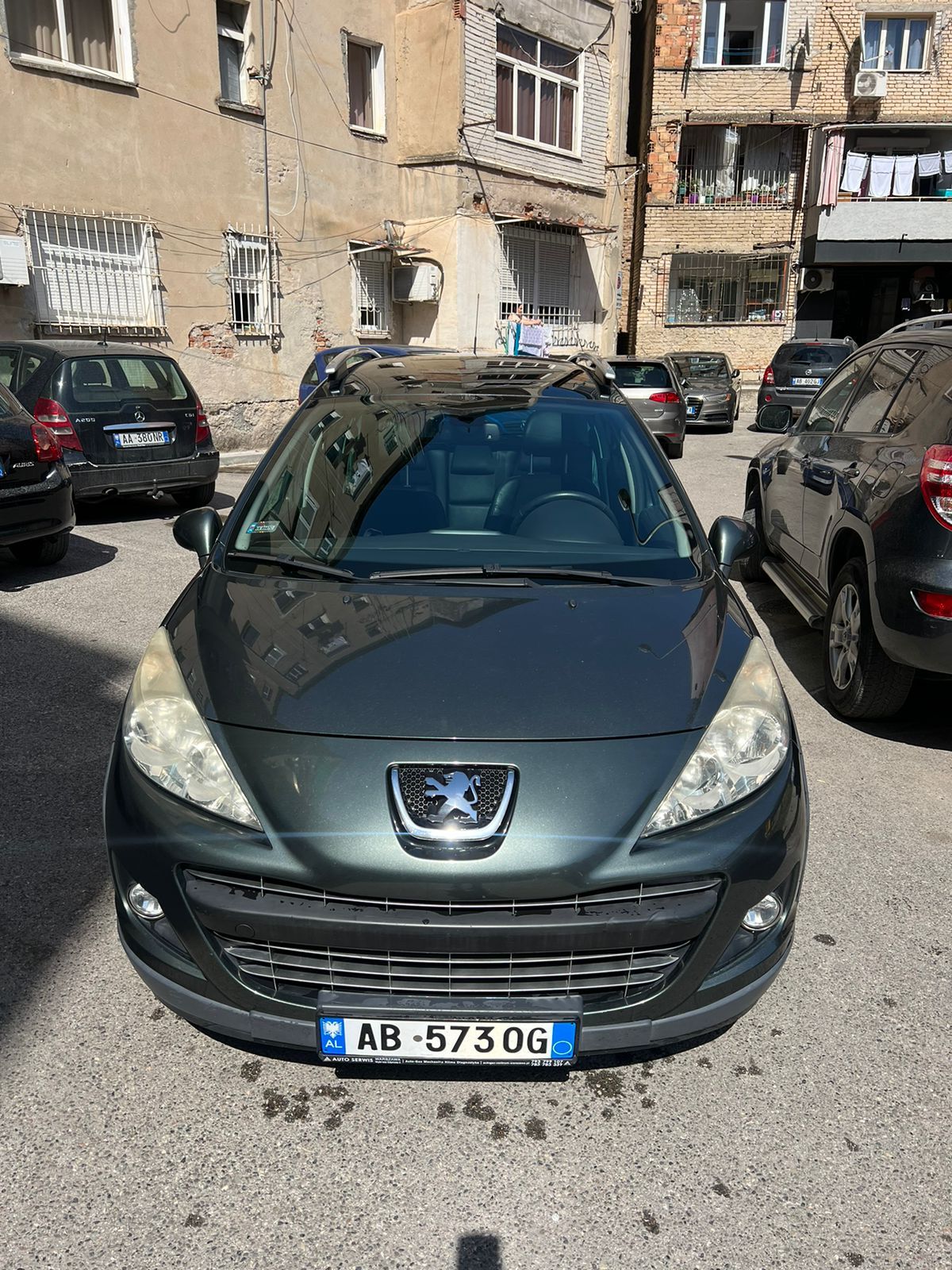 Peugeot 308 SW - main photo