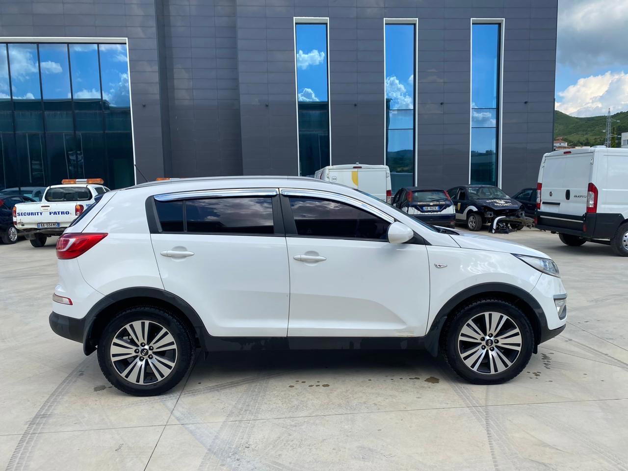 Kia Sportage - photo 4