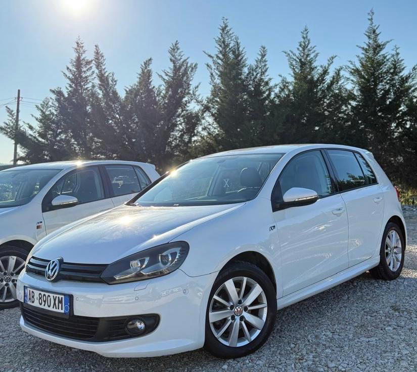Volkswagen Golf RentX Albania