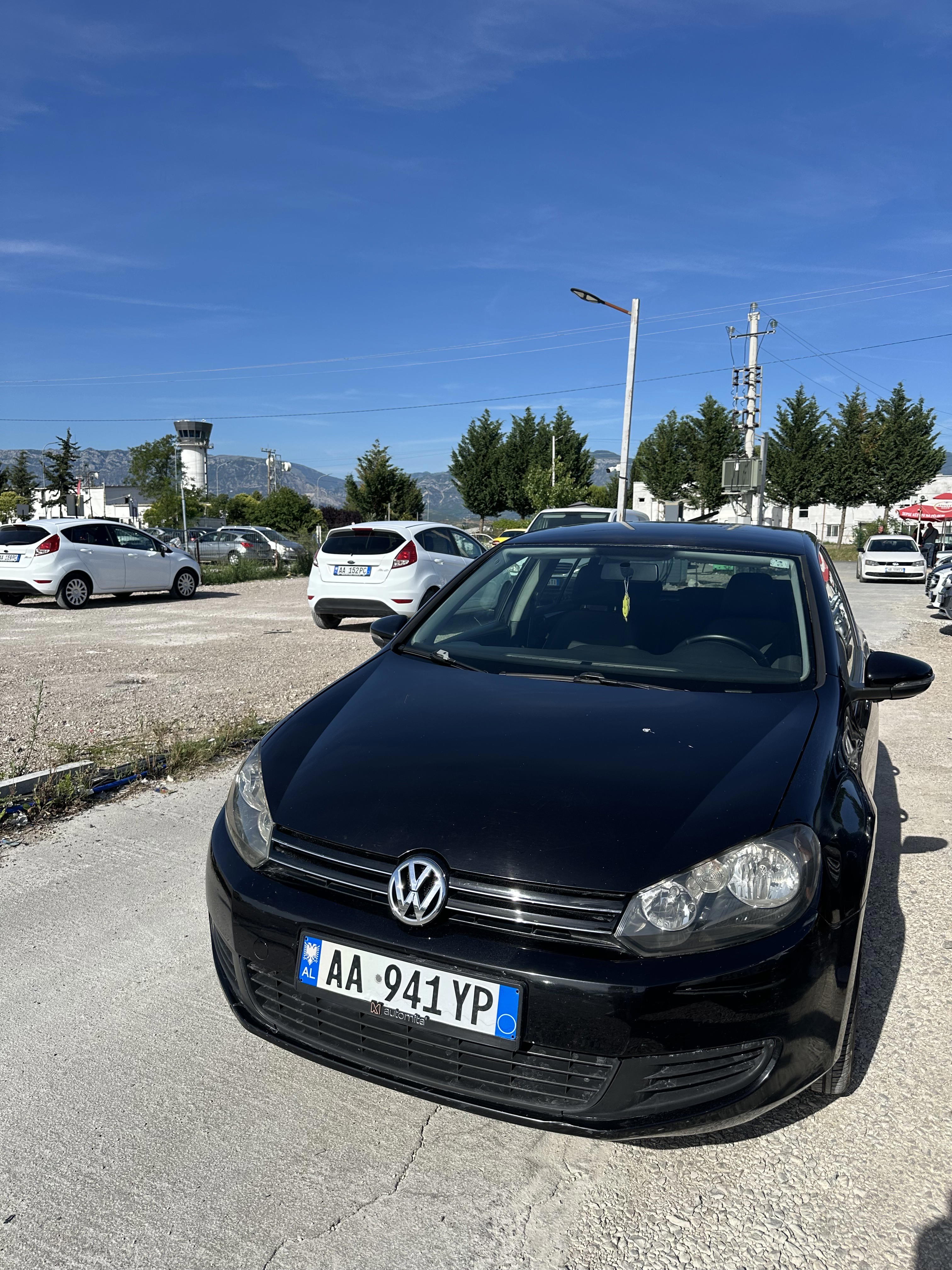Volkswagen Golf RentX Albania