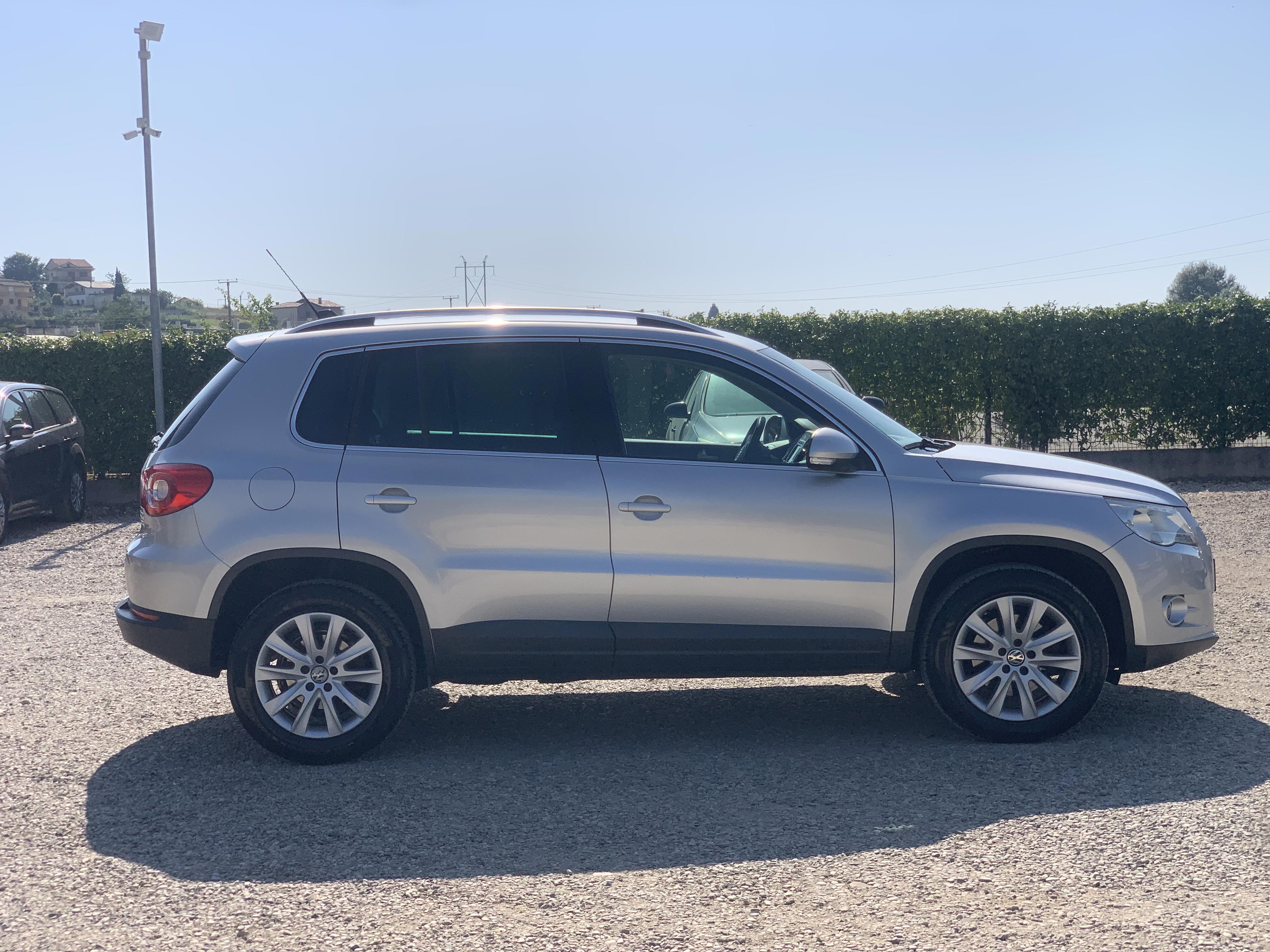 Volkswagen Tiguan - photo 3