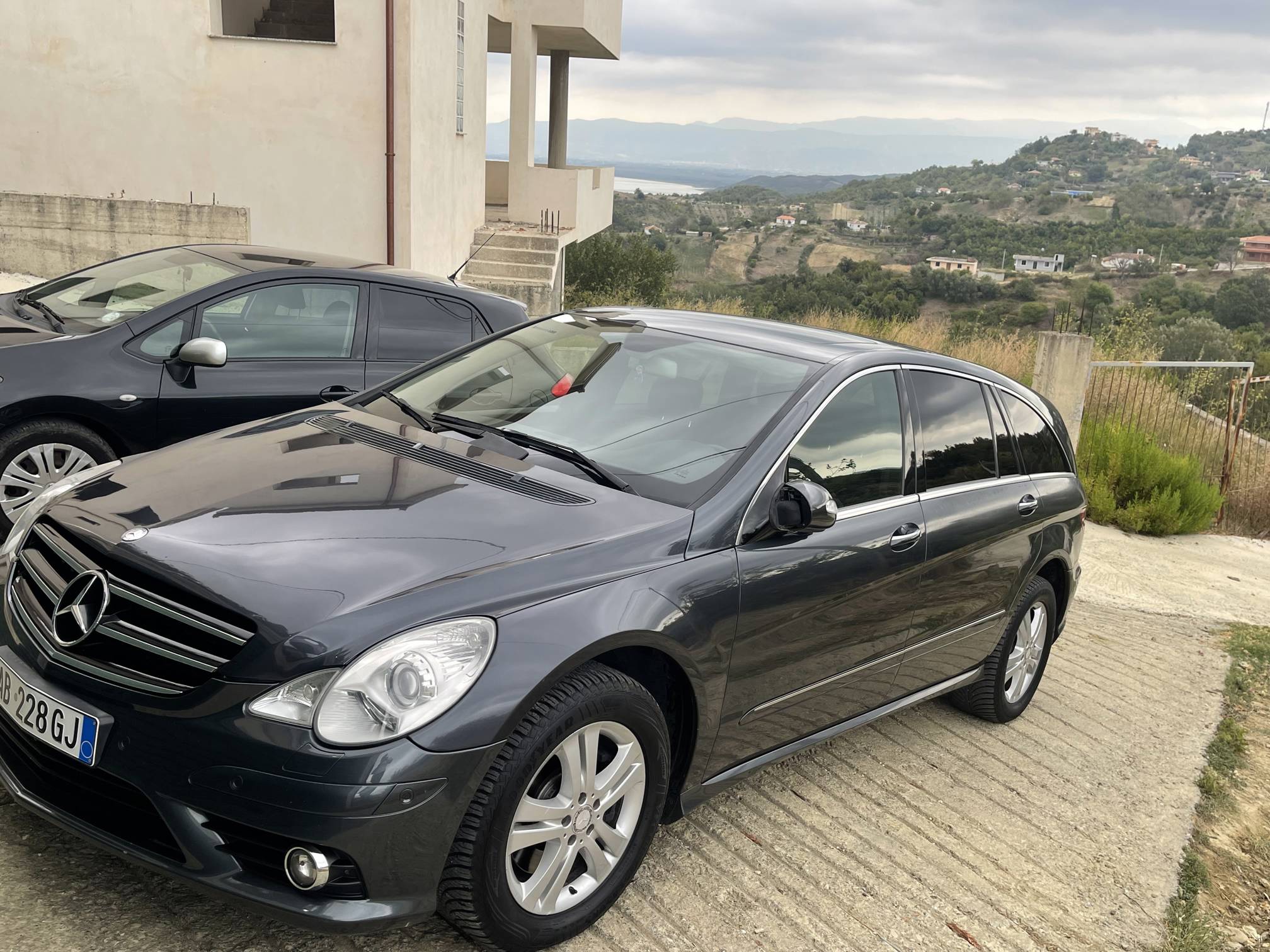 Mercedes-Benz R-Class - photo 4